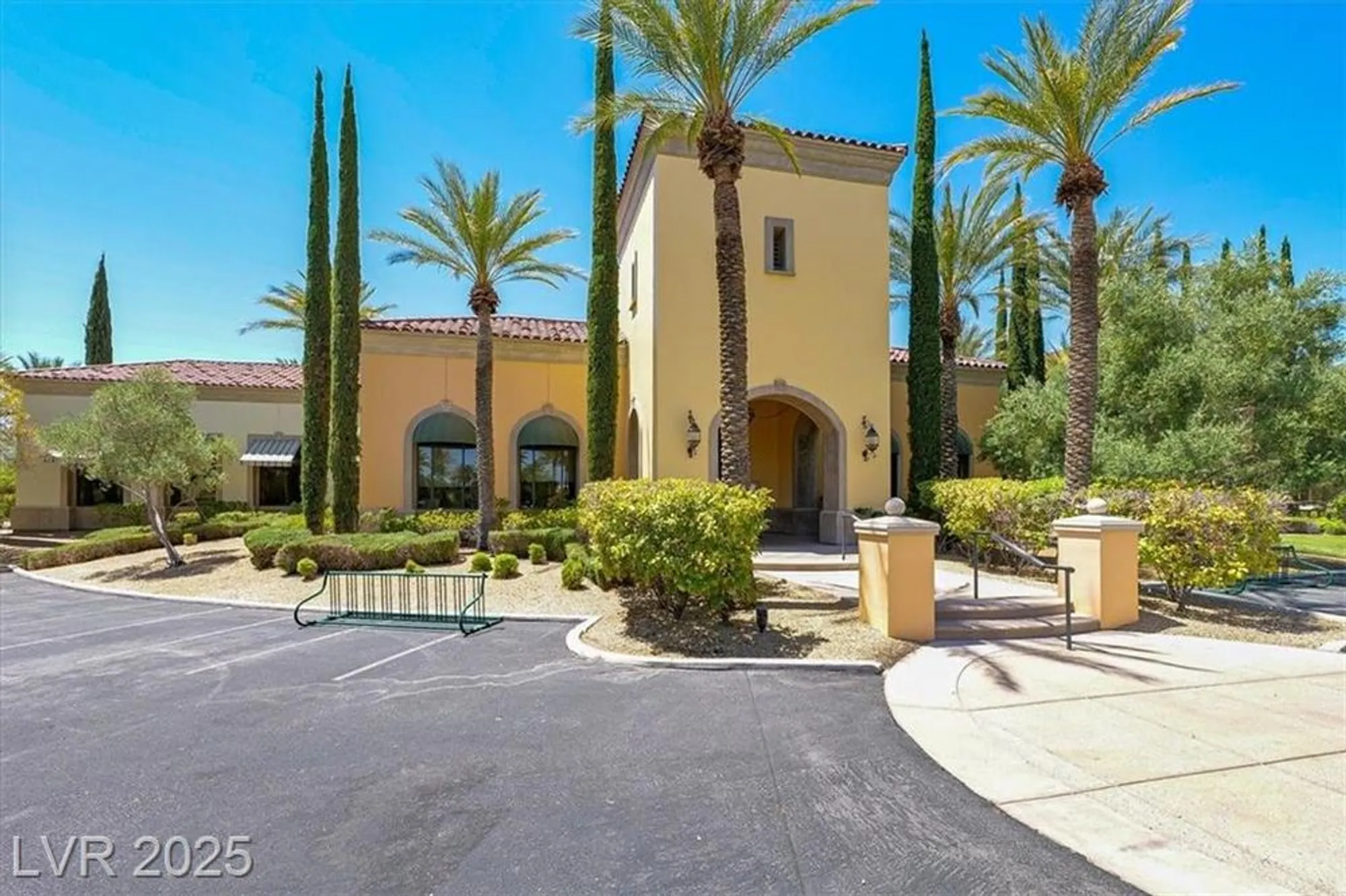 Property Slideshow image 40 of 45 | 4639 denaro dr, Las Vegas, NV, 89135