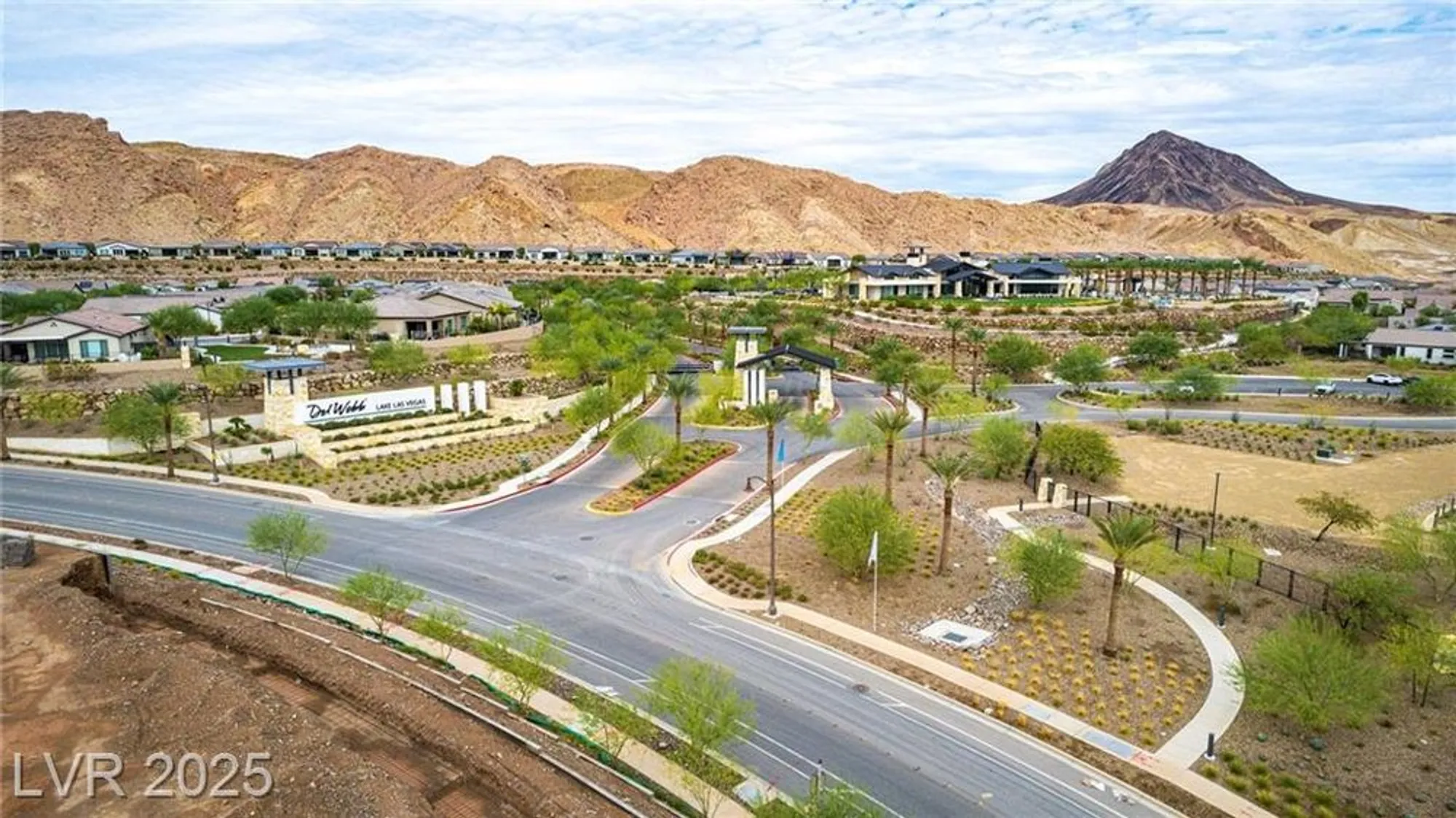 Property Slideshow image 32 of 35 | 48 stone bluff ln, Henderson, NV, 89011