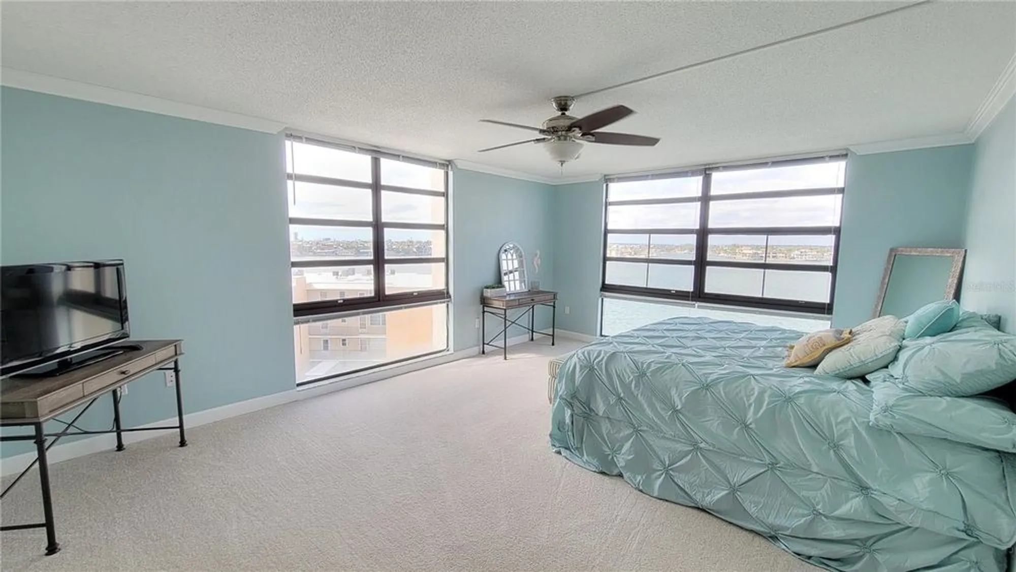 Property Slideshow image 49 of 100 | 7700 sun island dr 608, South Pasadena, FL, 33707