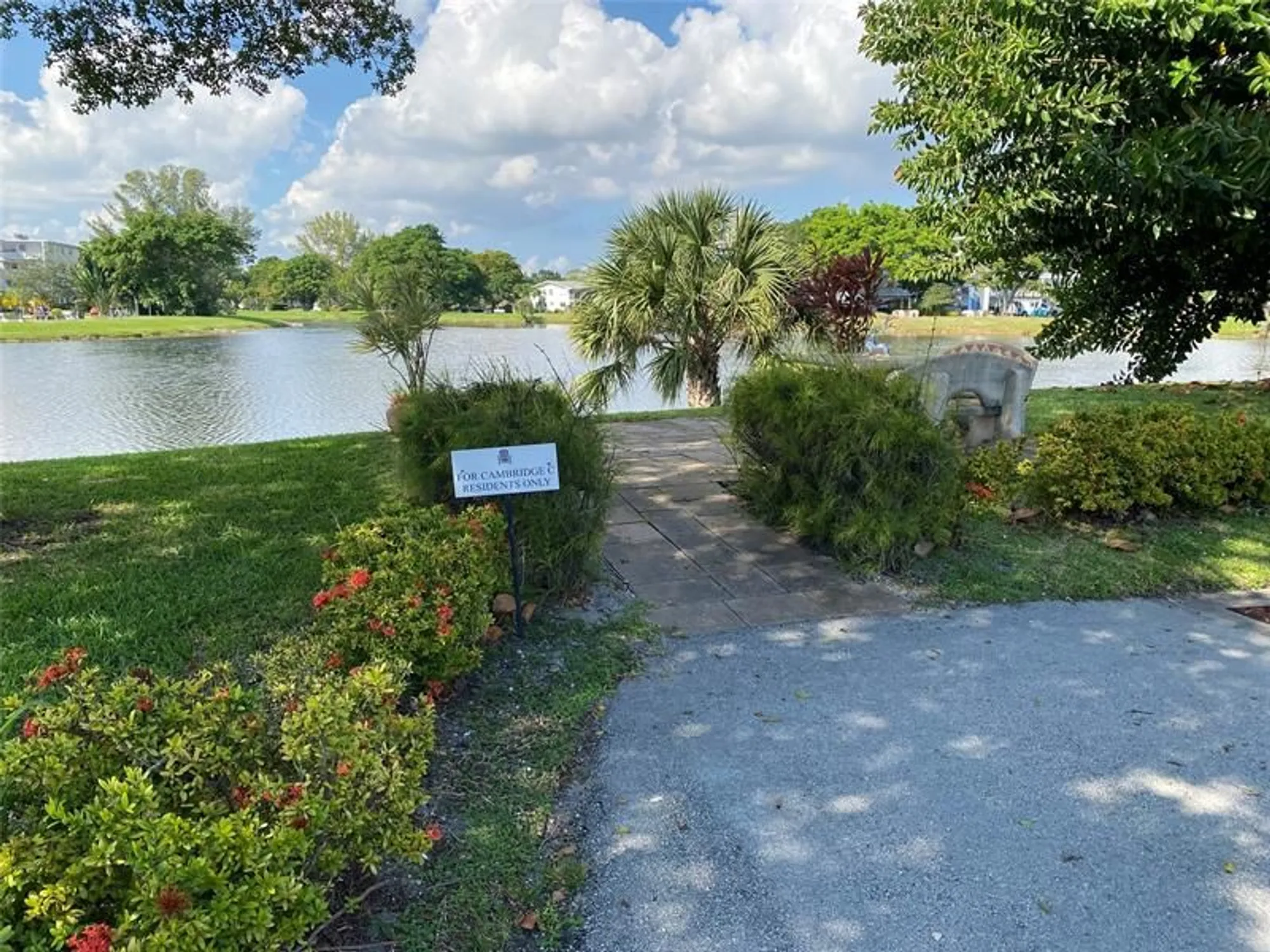 Property Slideshow image 18 of 49 | 4047 cambridge c # 4047, Deerfield Beach, FL, 33442