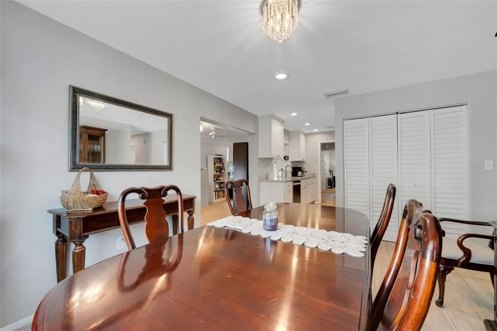 Property Slideshow image 11 of 39 | 1632 heather pl, Palm Harbor, FL, 34684