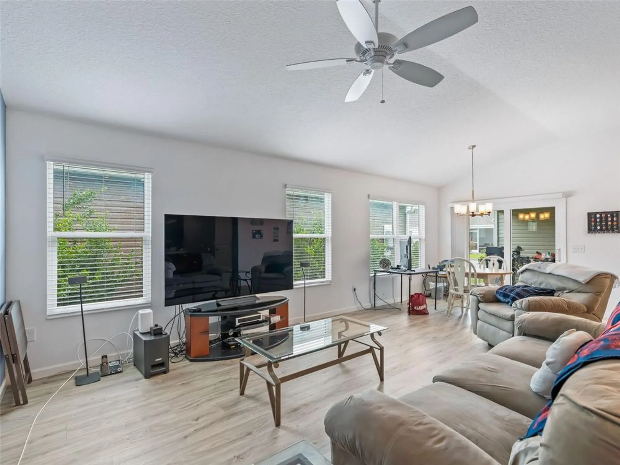 Property Slideshow image 9 of 24 | 335 logan st, The Villages, FL, 32163