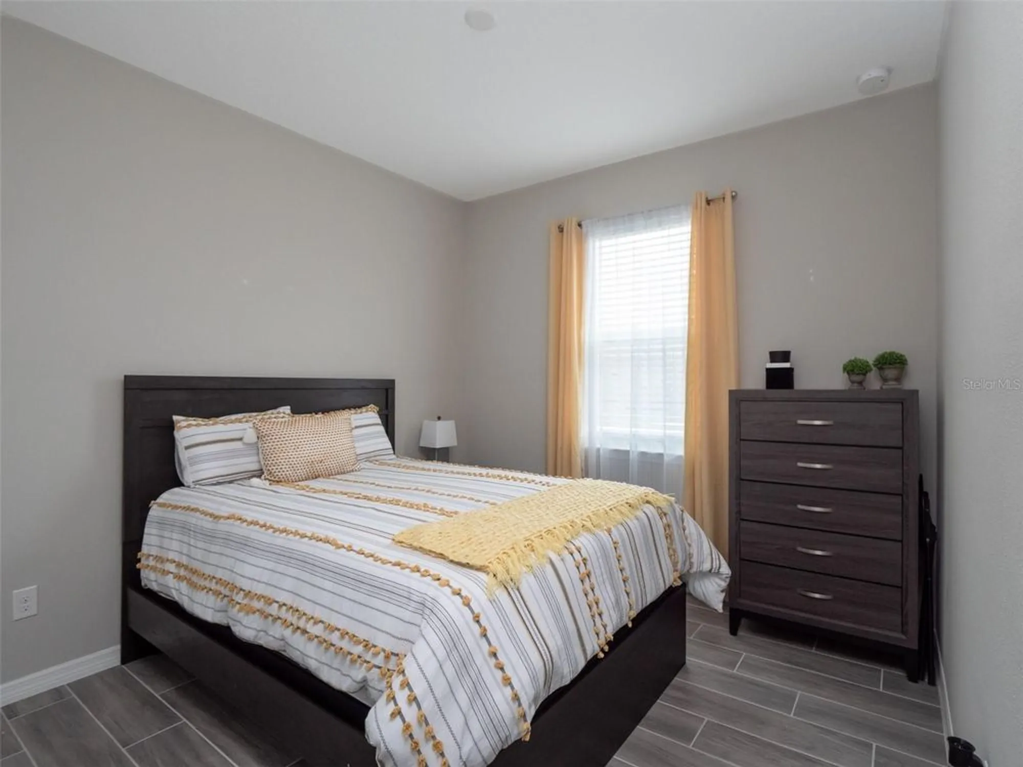 Property Slideshow image 5 of 26 | 5555 nw 40th pl, Ocala, FL, 34482