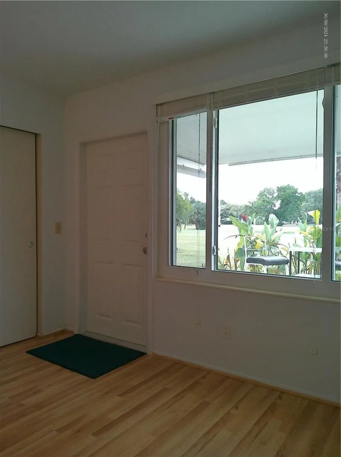 Property Slideshow image 16 of 58 | 2400 franciscan dr 18, Clearwater, FL, 33763