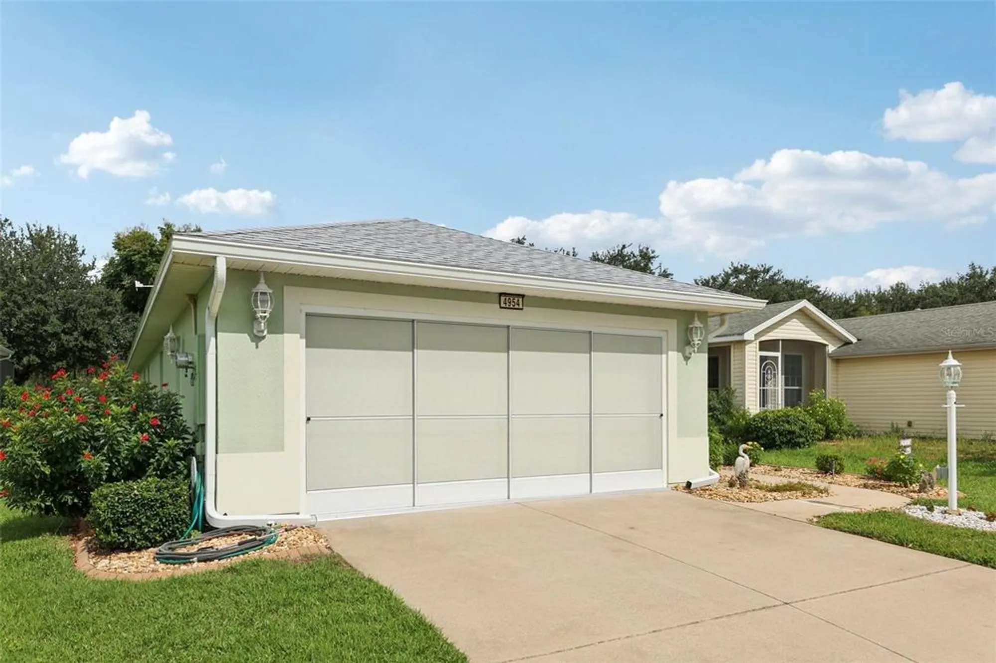 Property Slideshow image 4 of 37 | 4954 rainbow trout rd, Tavares, FL, 32778