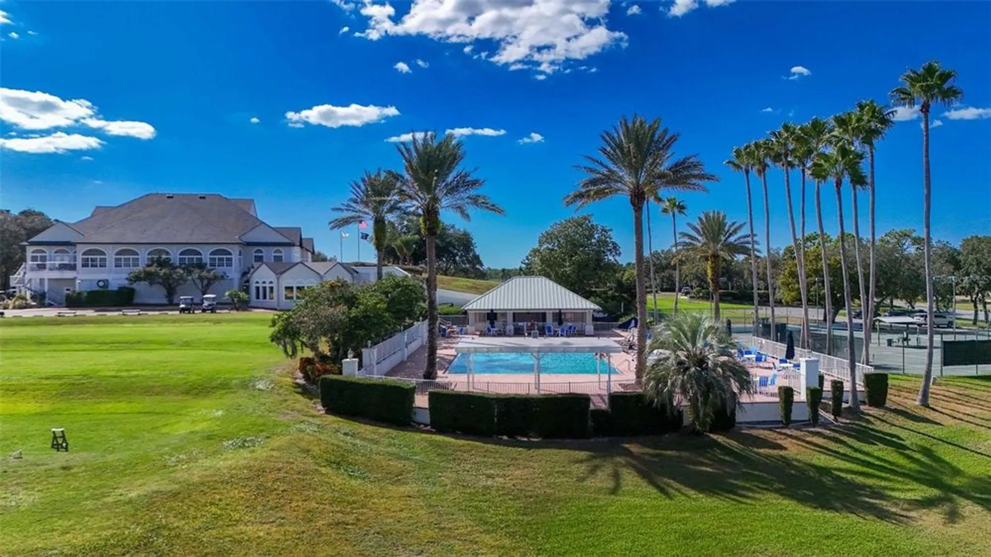 Property Slideshow image 63 of 73 | 8426 charleston dr, Weeki Wachee, FL, 34613