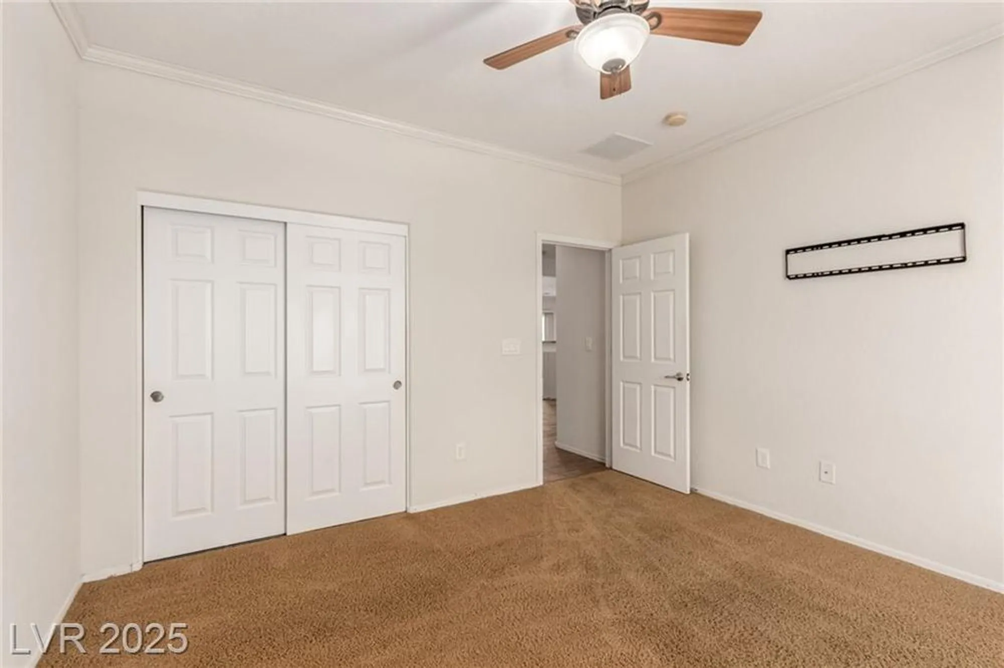 Property Slideshow image 21 of 31 | 7425 grassquit st, North Las Vegas, NV, 89084