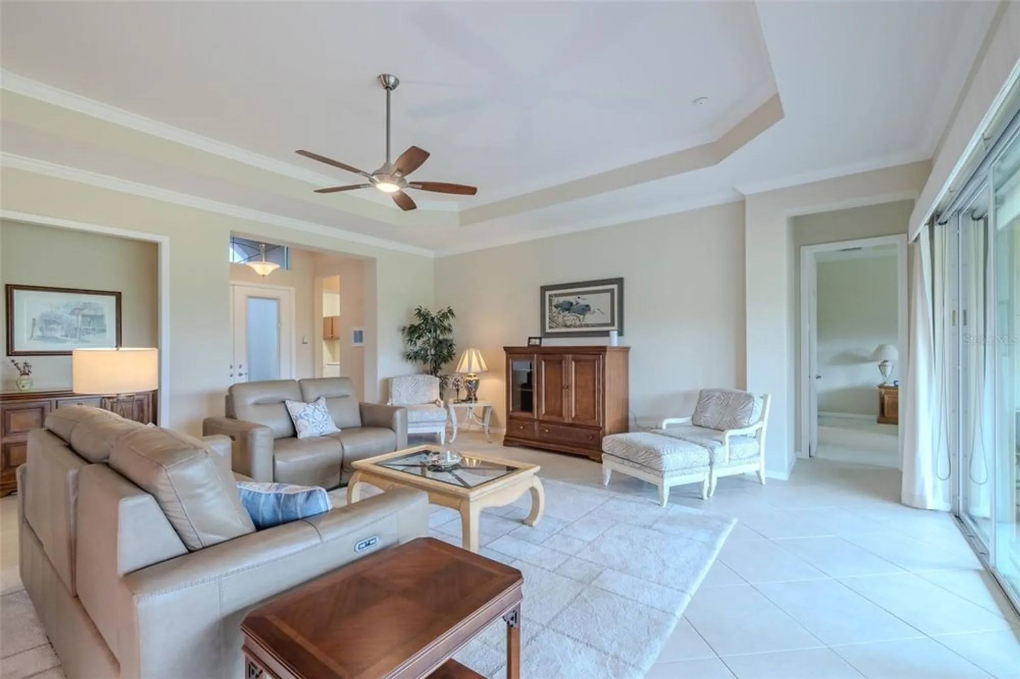 Property Slideshow image 8 of 96 | 15937 cape coral dr, Wimauma, FL, 33598