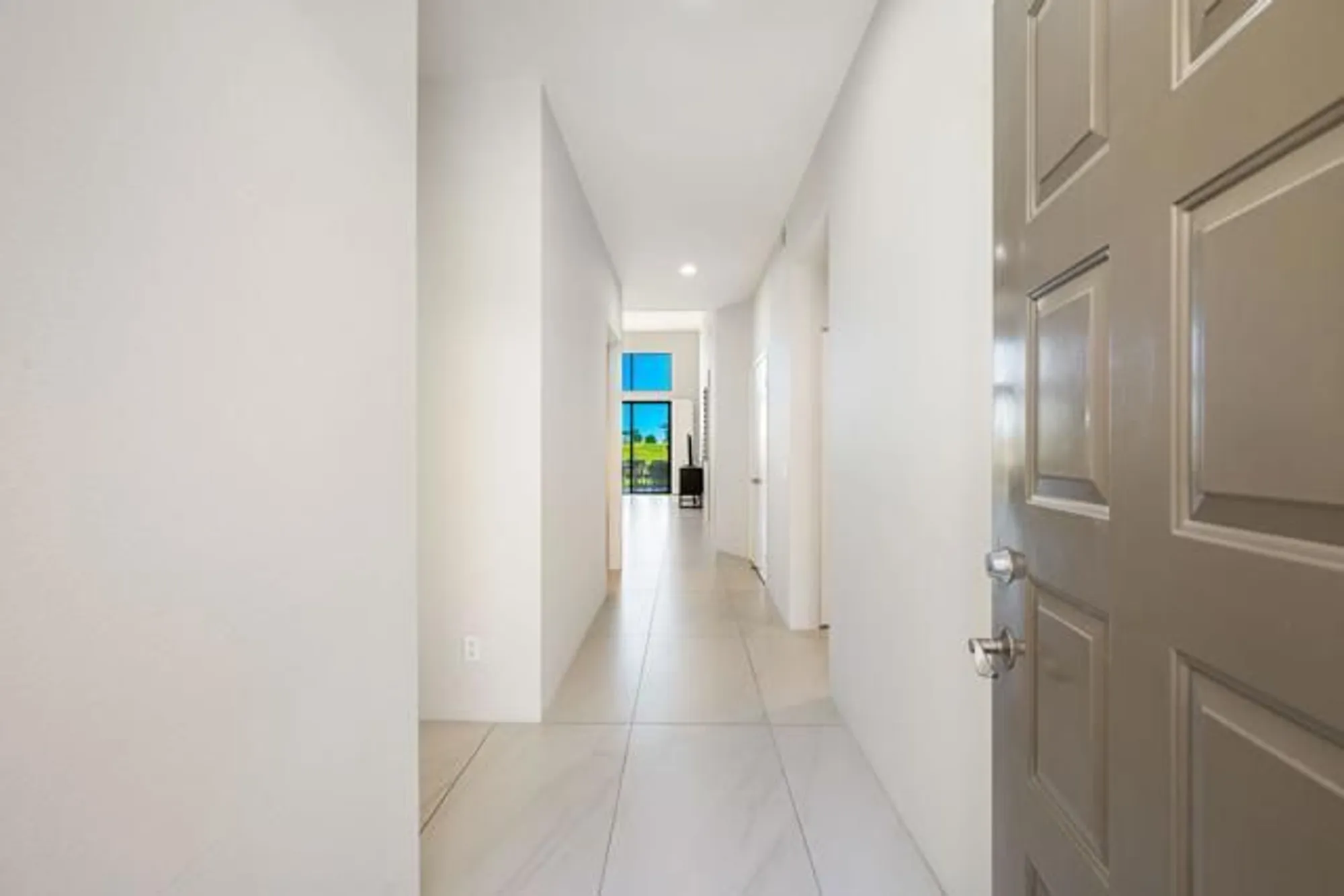 Property Slideshow image 12 of 42 | 54108 oak tree a143, La Quinta, CA, 92253