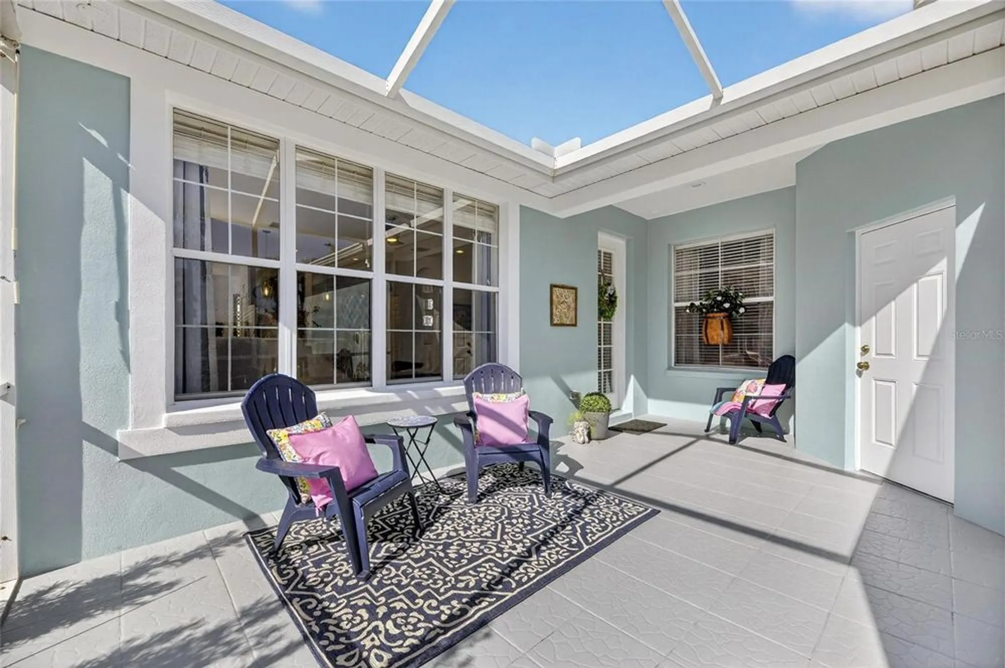 Property Slideshow image 7 of 100 | 5612 golden isles dr, Apollo Beach, FL, 33572