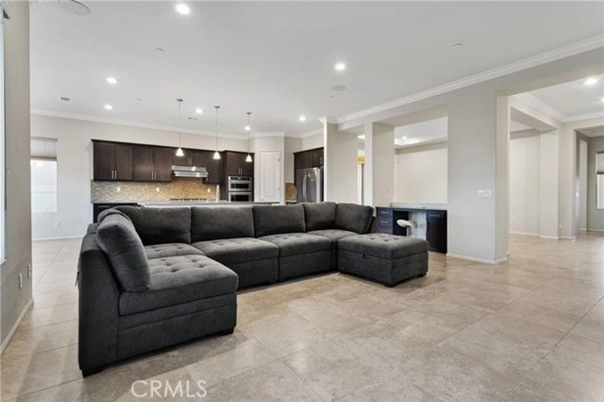 Property Slideshow image 16 of 49 | 19255 castana st, Apple Valley, CA, 92308