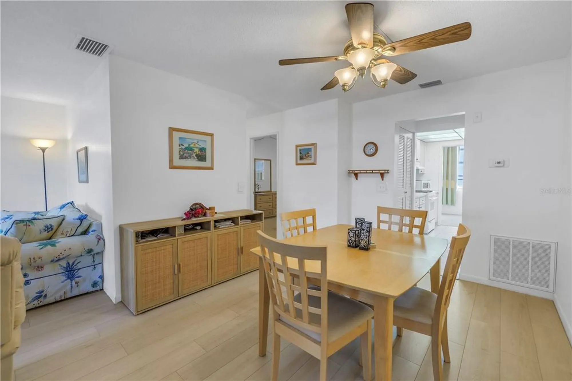 Property Slideshow image 10 of 46 | 5840 30th ave 208, Gulfport, FL, 33707