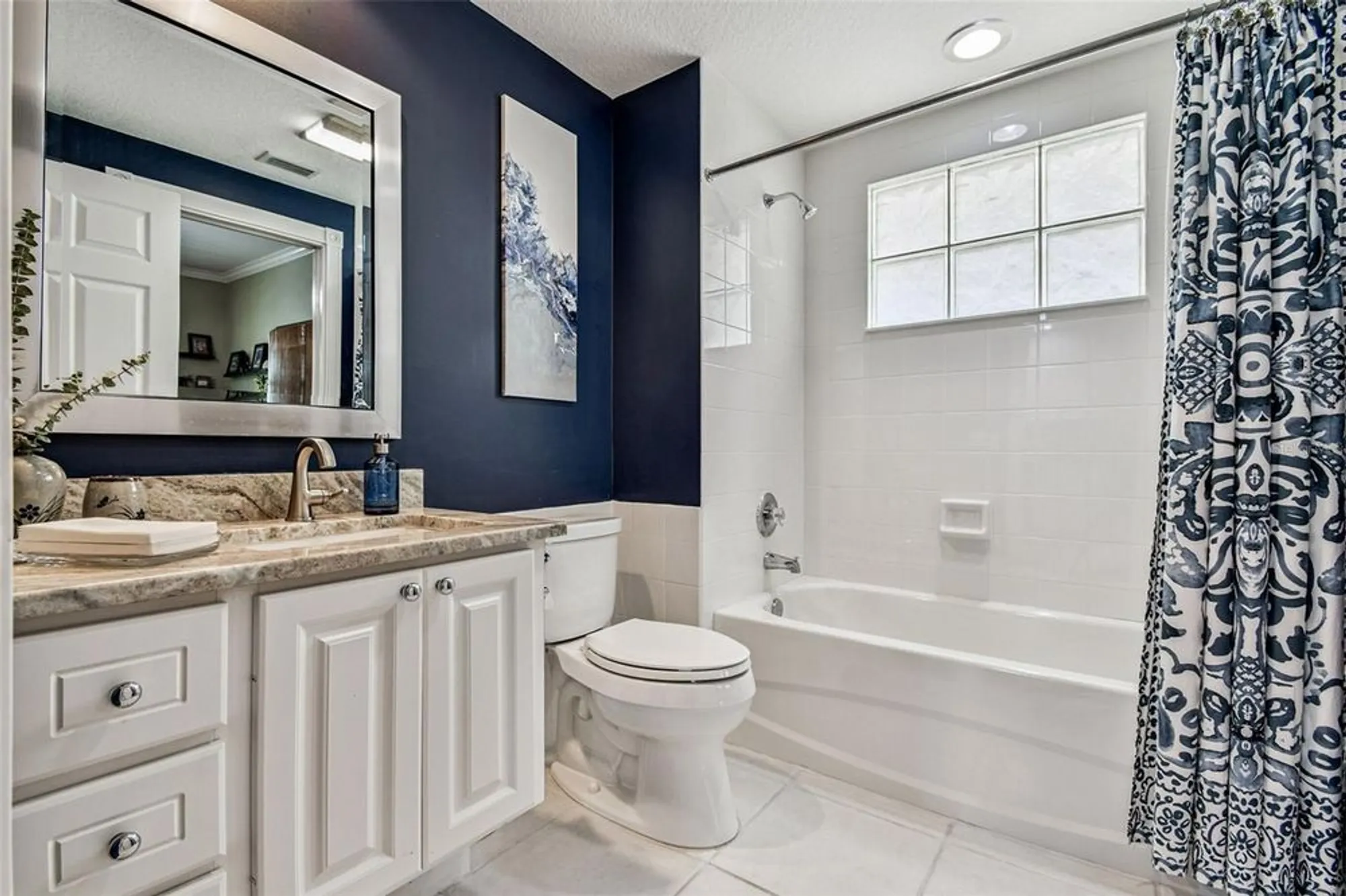 Property Slideshow image 16 of 82 | 5373 eliseo st, Sarasota, FL, 34238