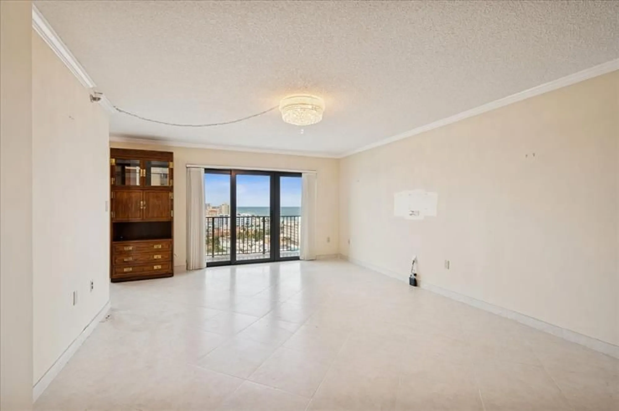 Property Slideshow image 2 of 17 | 1201 s ocean dr 1506n, Hollywood, FL, 33019