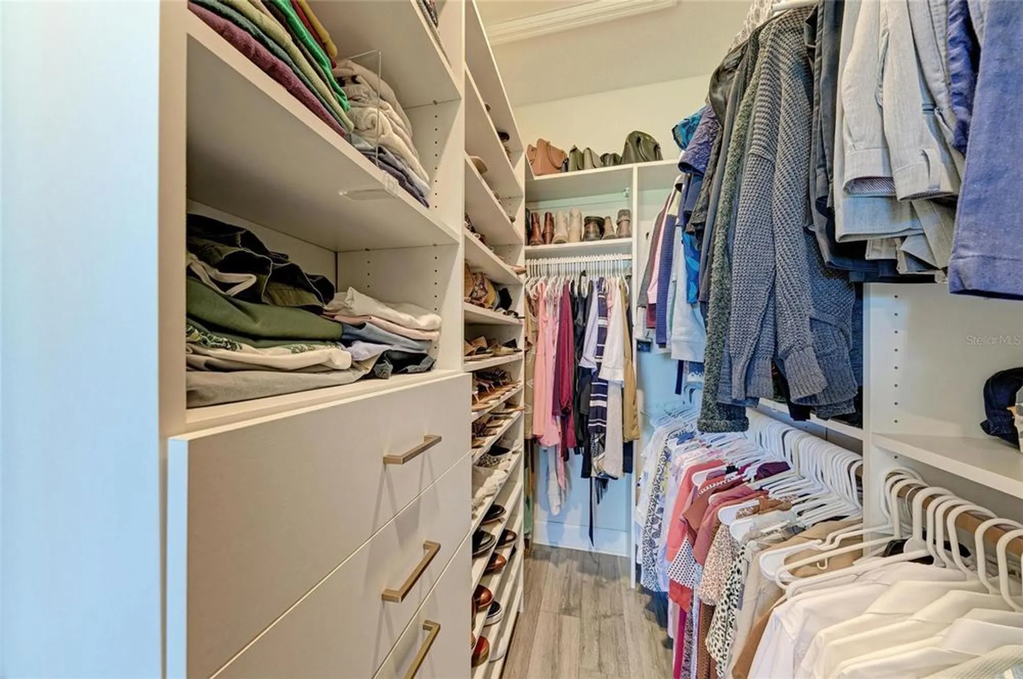 Property Slideshow image 28 of 53 | 16225 paynes mill dr, Bradenton, FL, 34211