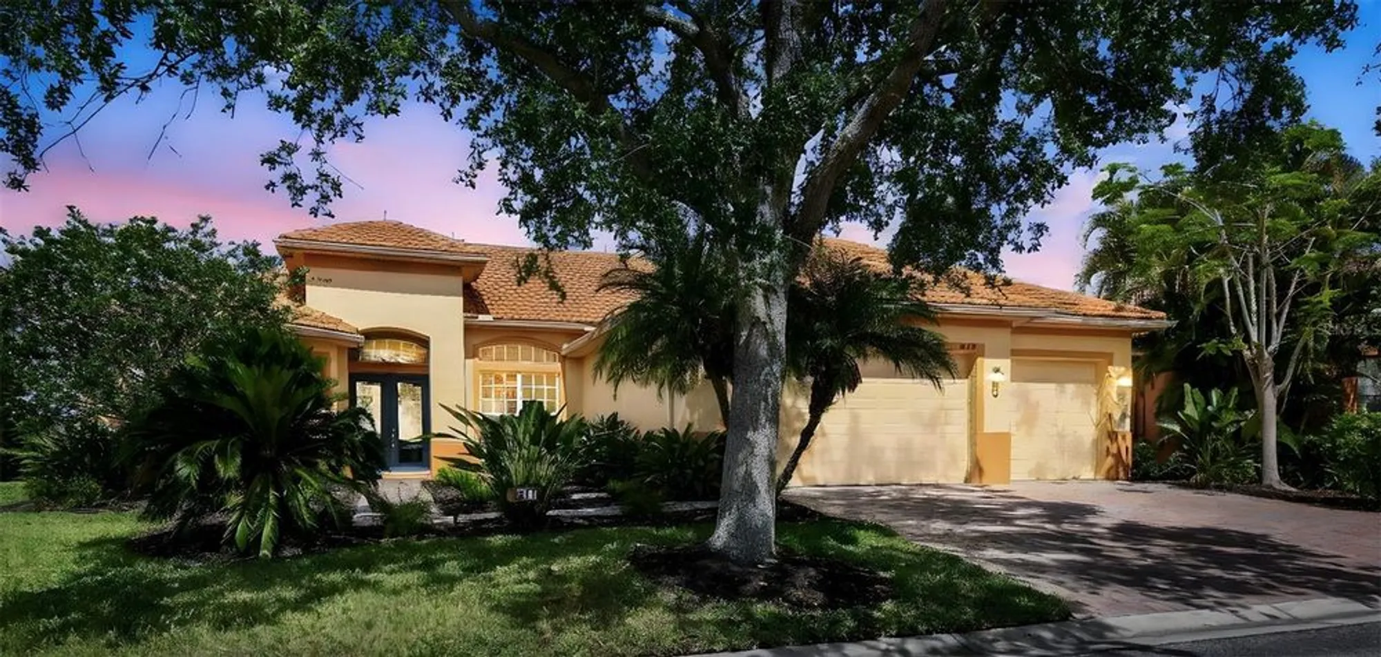 Property Slideshow image 74 of 78 | 517 milano rd, Poinciana, FL, 34759