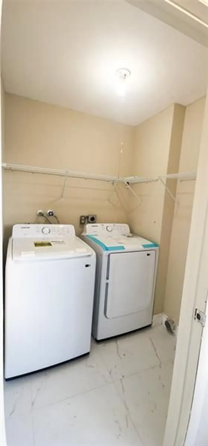 Property Slideshow image 20 of 21 | 343 normandy h # 343, Delray Beach, FL, 33484