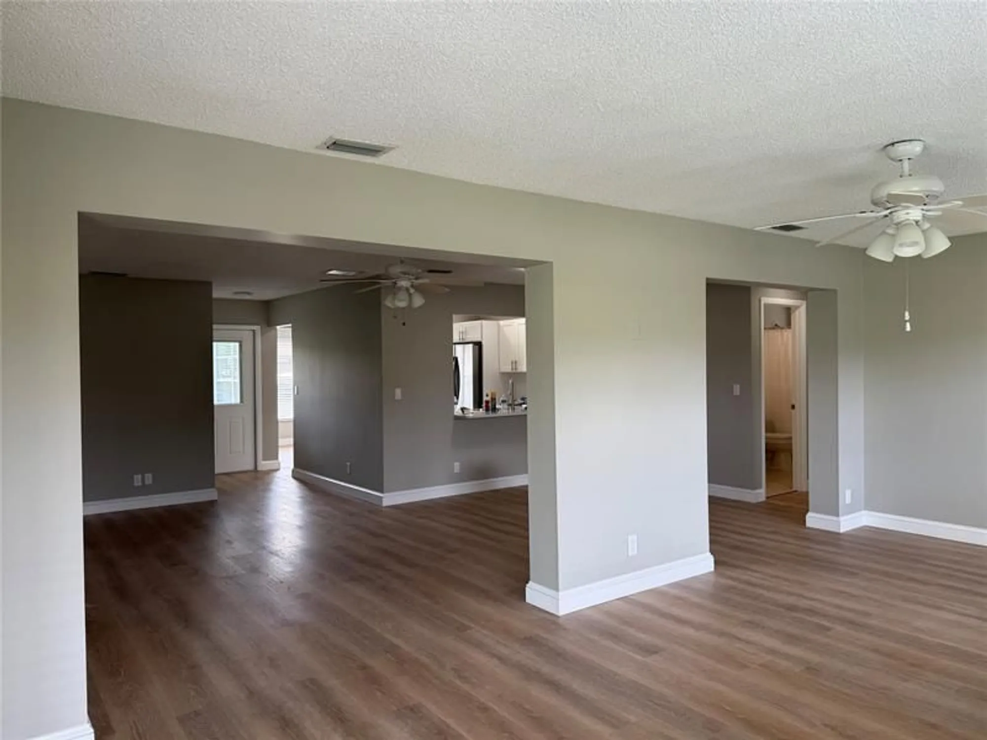 Property Slideshow image 8 of 20 | 6111 rainbow cir, Greenacres, FL, 33463