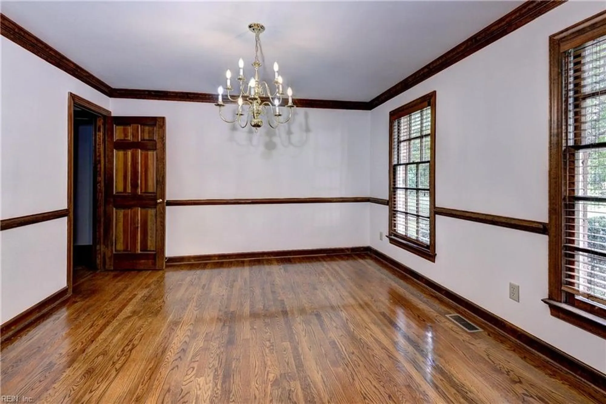 Property Slideshow image 13 of 45 | 136 thomas dale, Williamsburg, VA, 23185