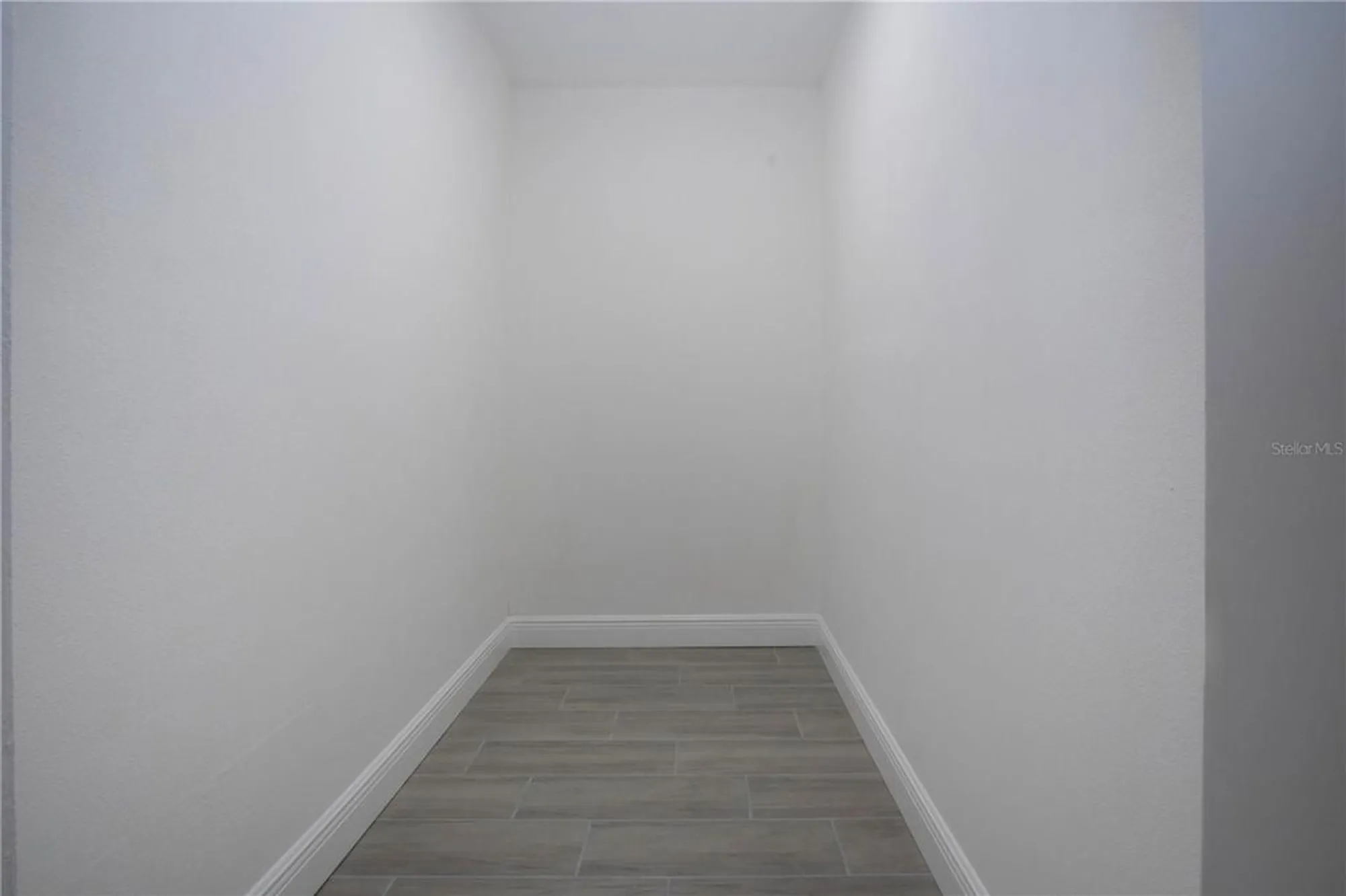 Property Slideshow image 39 of 72 | 1906 canterbury ln 20, Sun City Center, FL, 33573