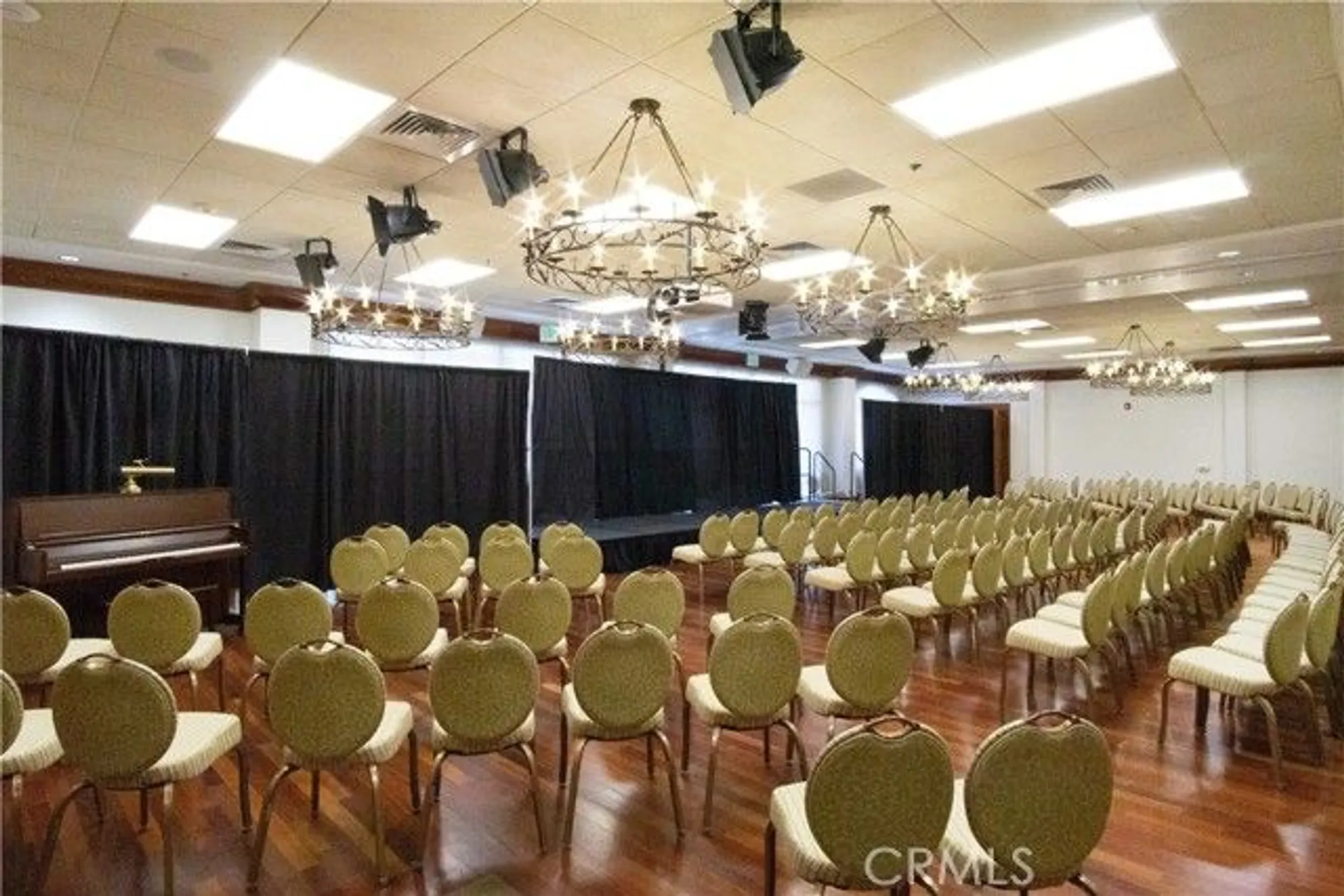 Property Slideshow image 42 of 59 | 5658 paseo famosa, Hemet, CA, 92545