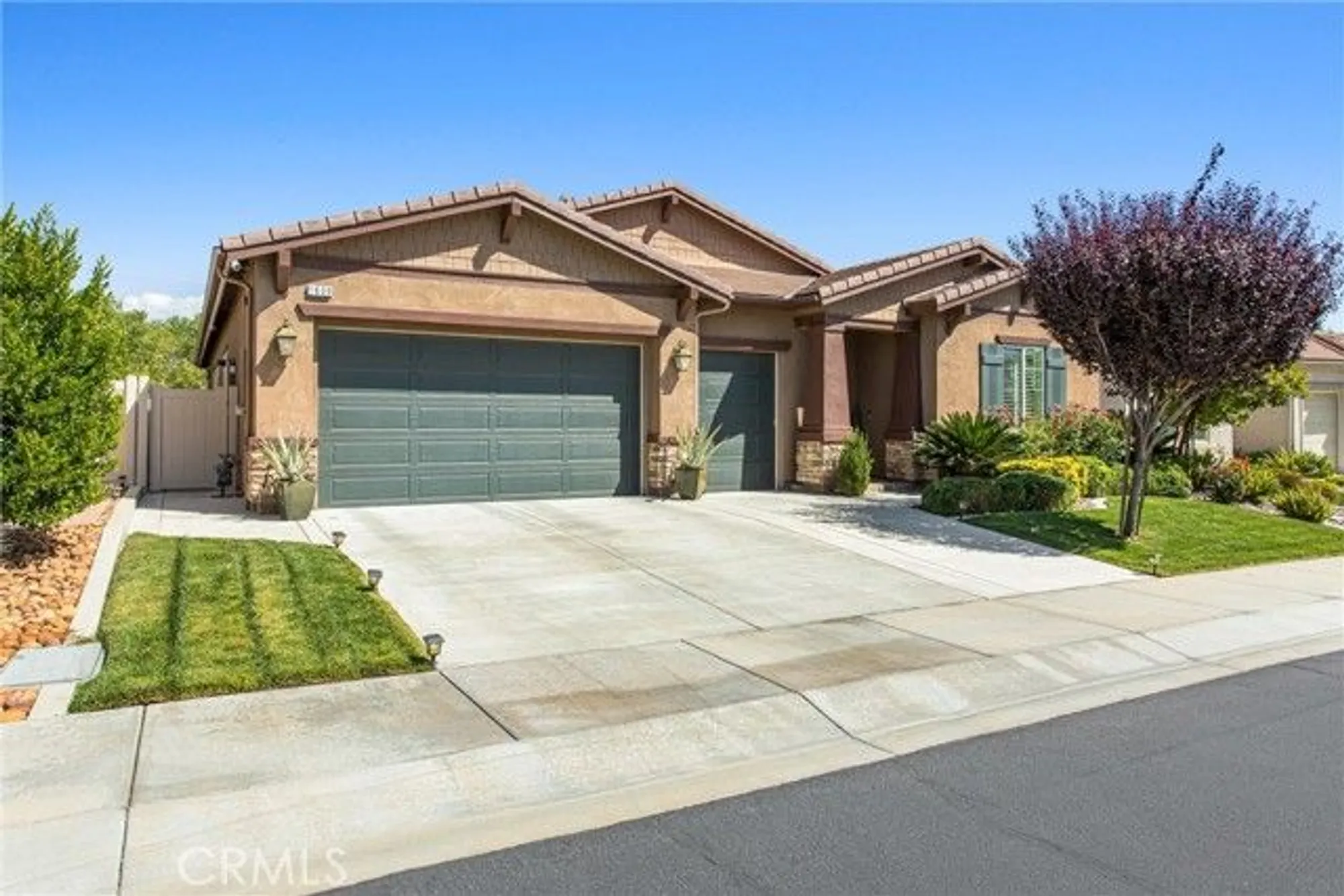 Property Slideshow image 4 of 38 | 1608 sams cyn, Beaumont, CA, 92223