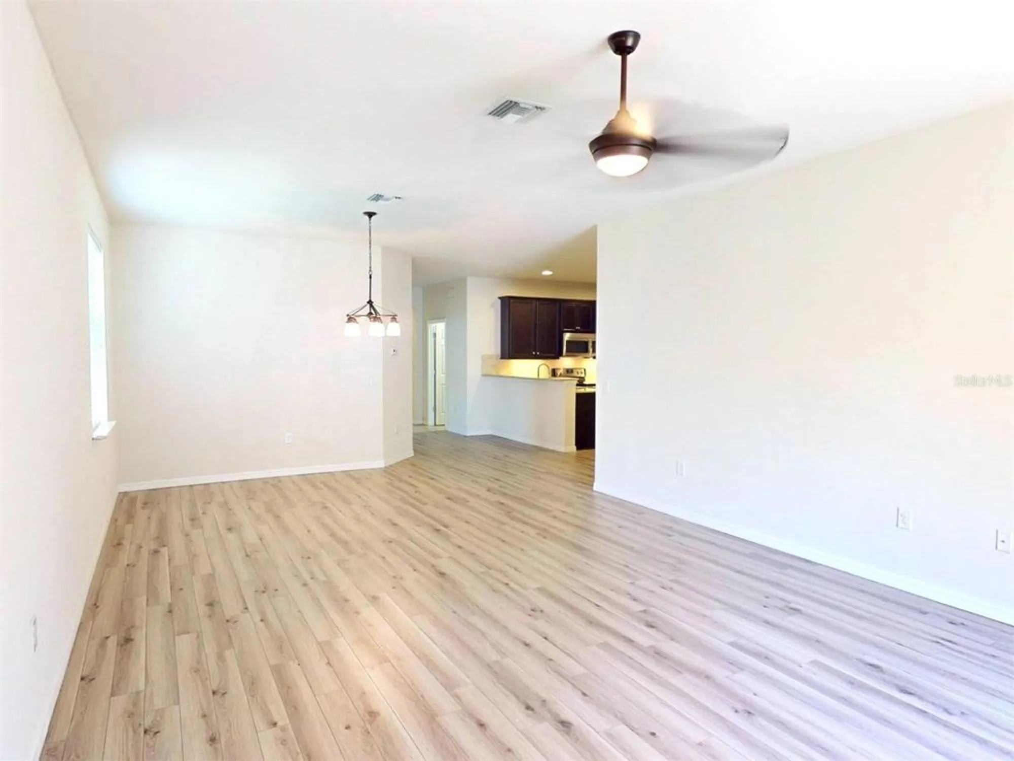 Property Slideshow image 25 of 85 | 2476 daisy dr, North Port, FL, 34289