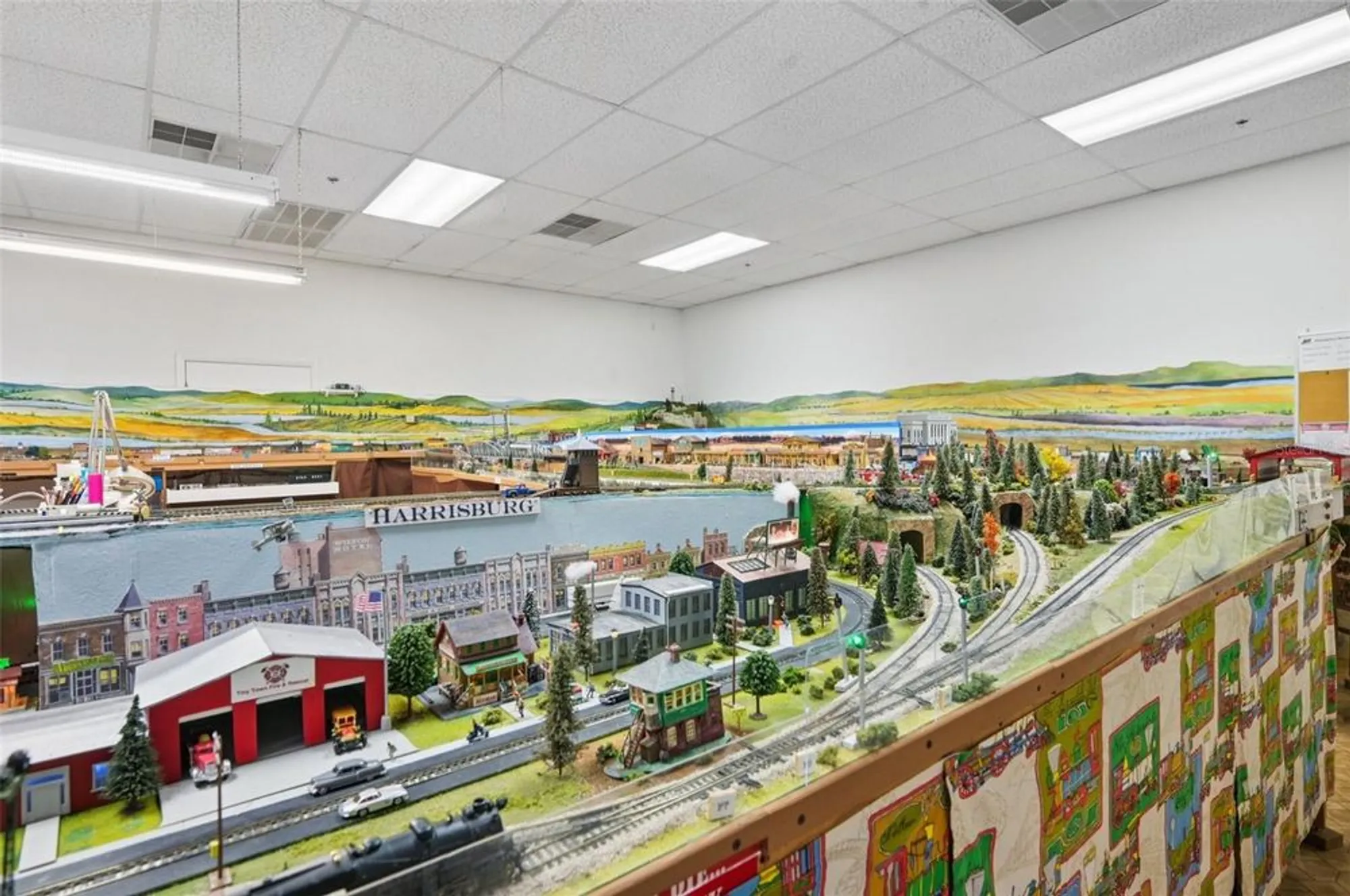 Property Slideshow image 36 of 43 | 2040 sifield greens way # 24, Sun City Center, FL, 33573