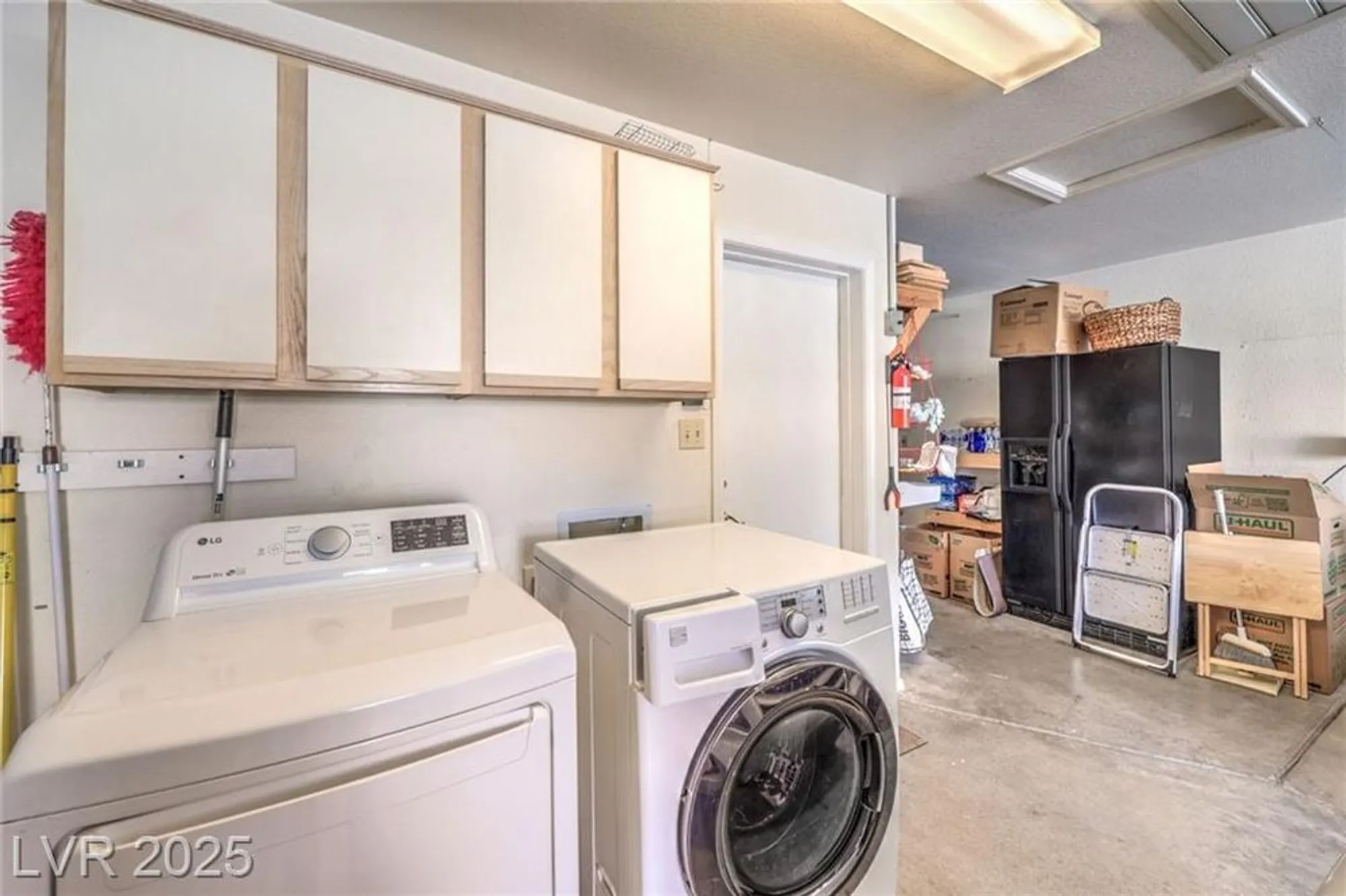 Property Slideshow image 29 of 53 | 3000 linkview dr, Las Vegas, NV, 89134