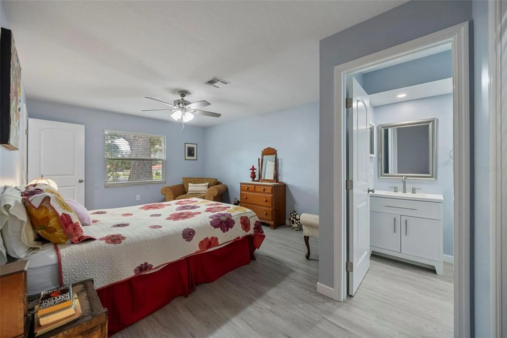 Property Slideshow image 9 of 49 | 8034 merrimac dr, Port Richey, FL, 34668