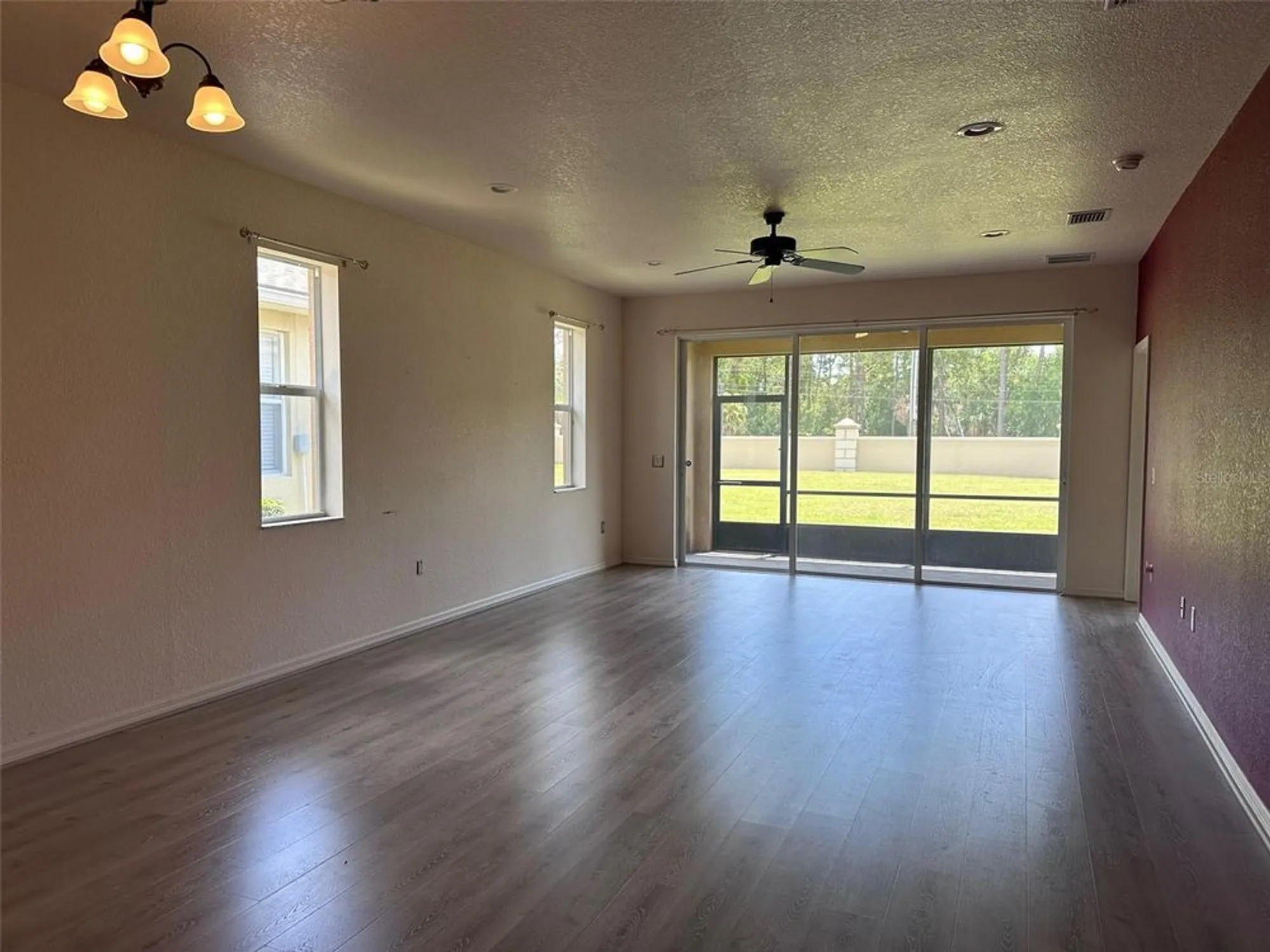 Property Slideshow image 2 of 17 | 1224 vienna square dr, Winter Haven, FL, 33884