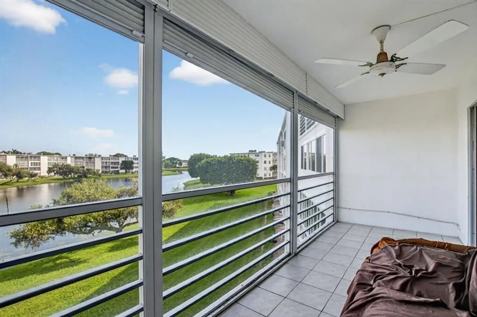 Property Slideshow image 27 of 67 | 3025 guildford b # 3025, Boca Raton, FL, 33434
