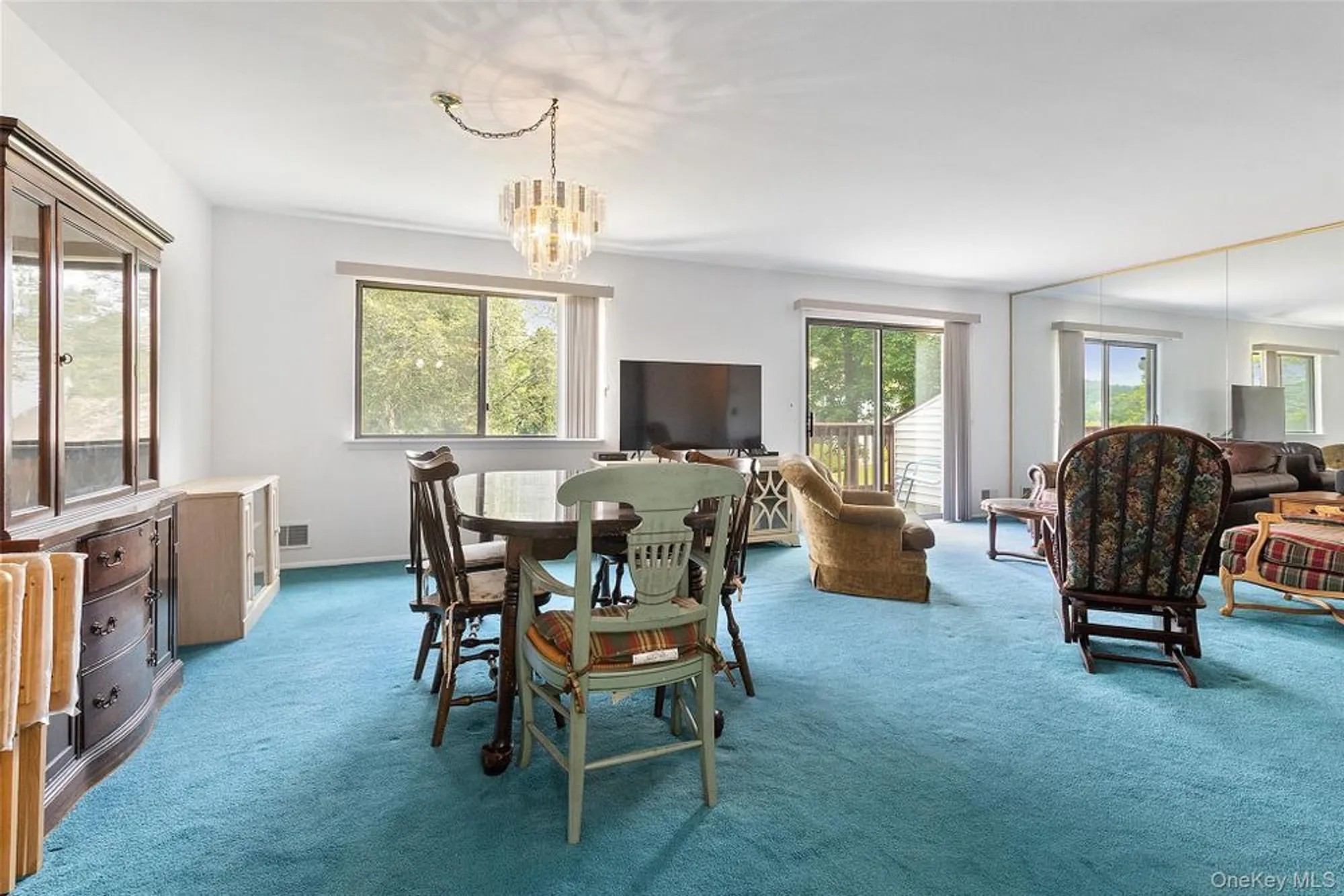 Property Slideshow image 6 of 31 | 84 molly pitcher ln h, Yorktown Heights, NY, 10598