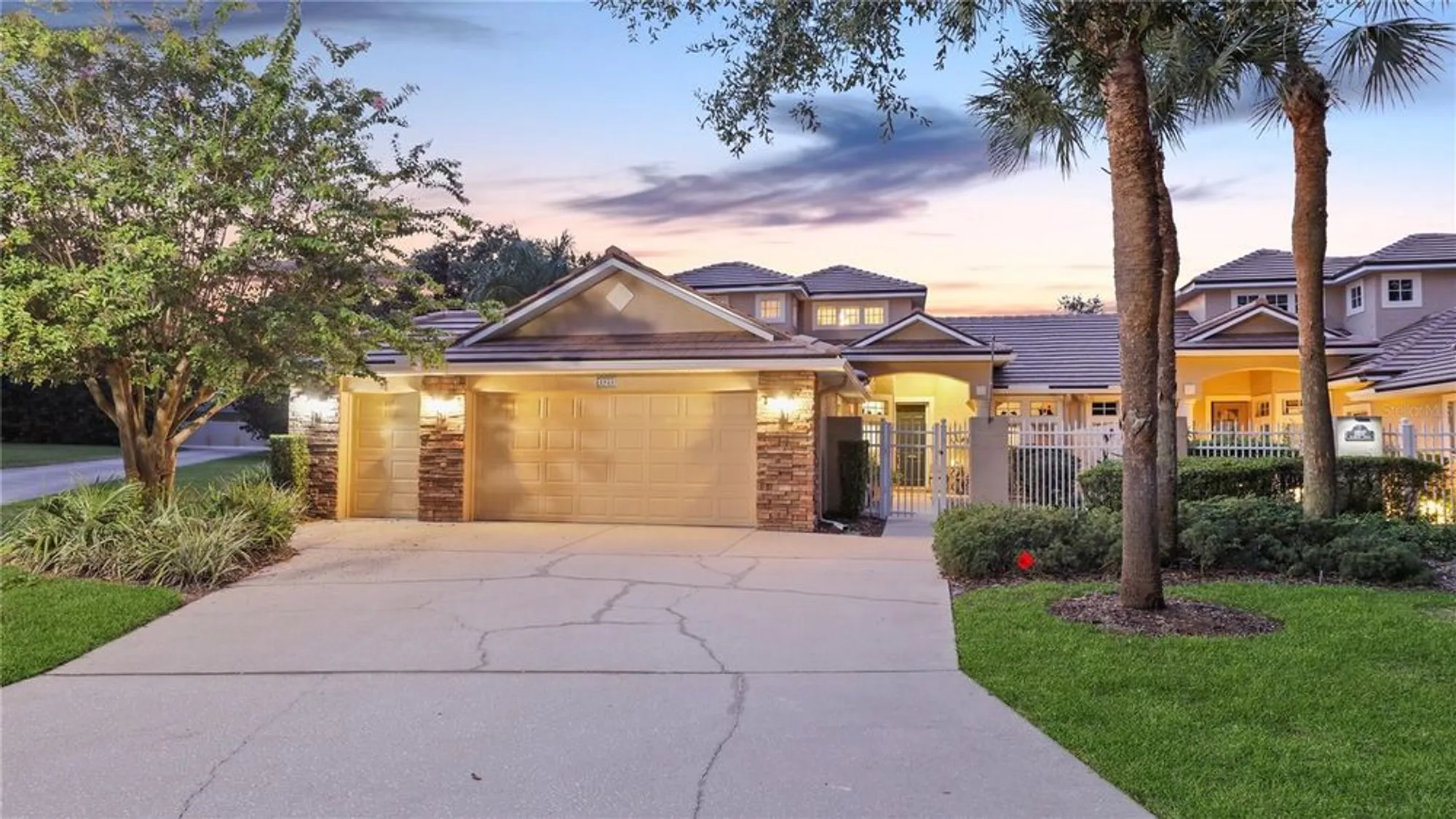 Property Slideshow image 1 of 61 | 13213 palmilla cir, Dade City, FL, 33525