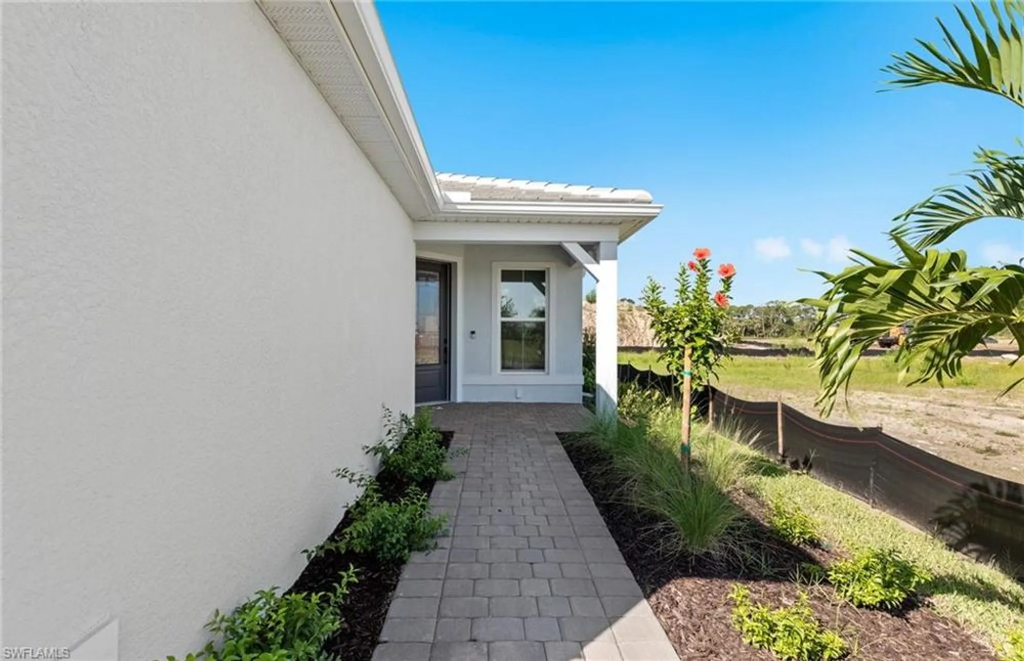 Property Slideshow image 7 of 47 | 7152 chapel creek ln, North Fort Myers, FL, 33917