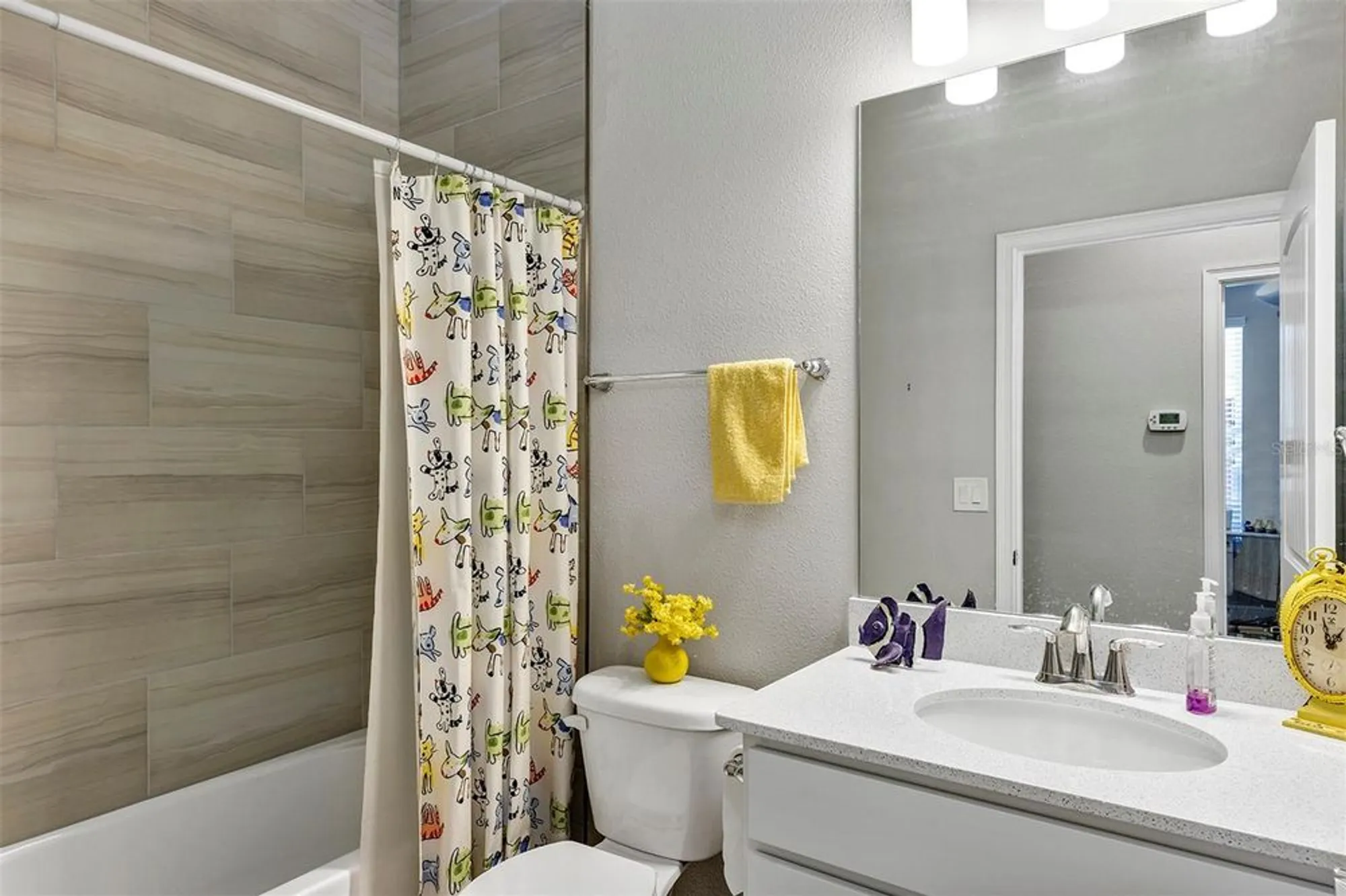 Property Slideshow image 19 of 49 | 27018 white plains way, Leesburg, FL, 34748