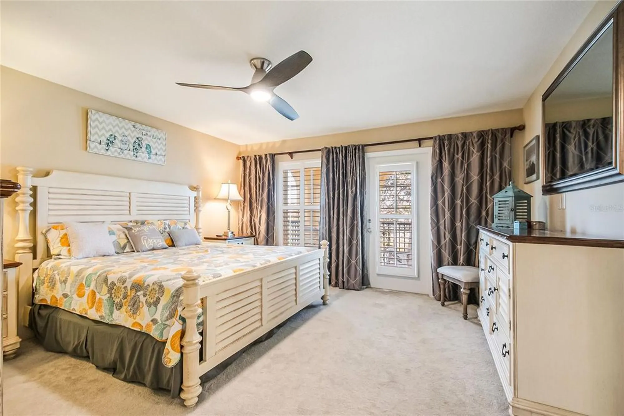 Property Slideshow image 33 of 67 | 12010 lorenza ln, Orlando, FL, 32827