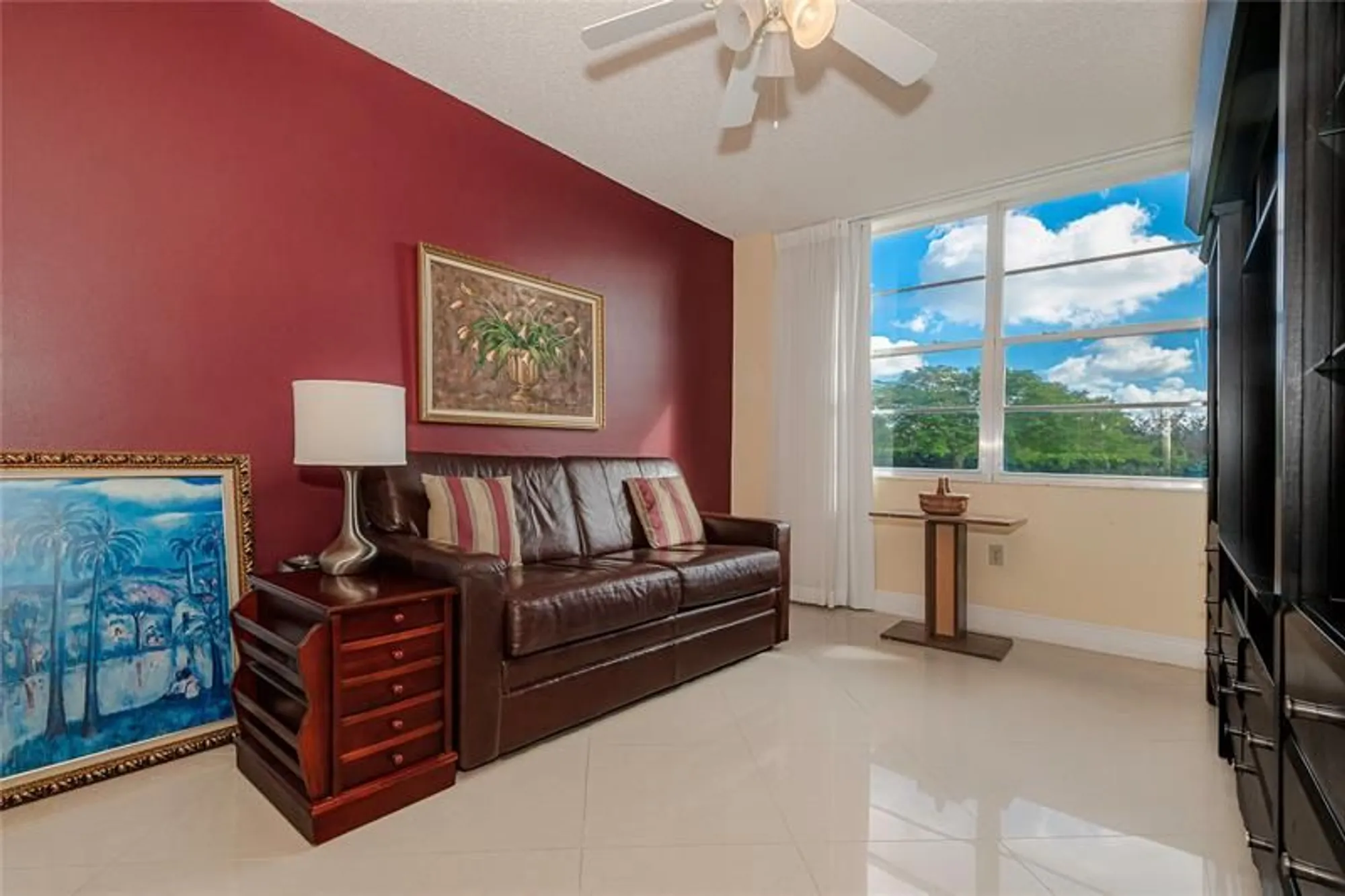 Property Slideshow image 16 of 26 | 1200 saint charles pl l19, Pembroke Pines, FL, 33026
