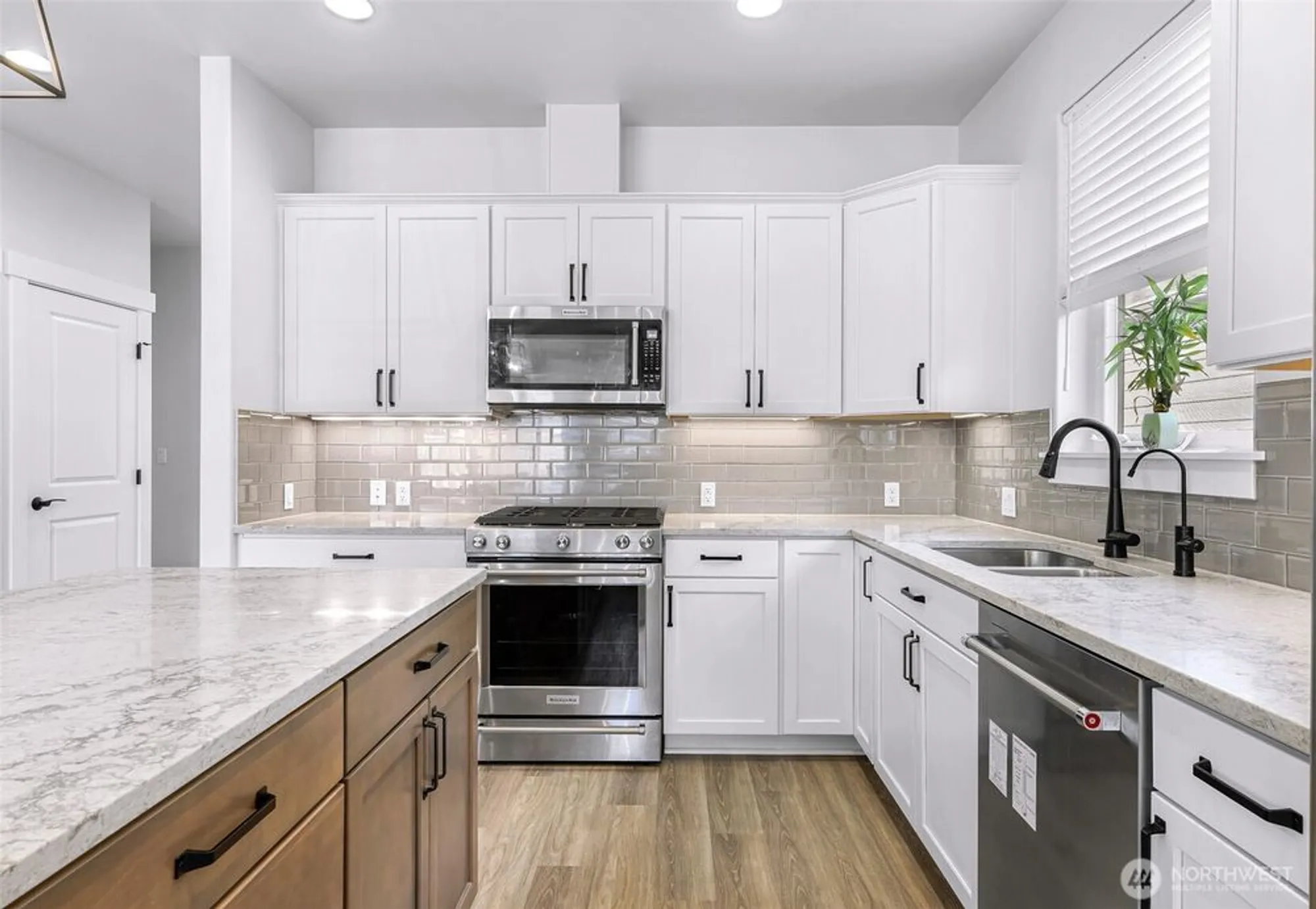 Property Slideshow image 10 of 32 | 1396 woods point loop, Ferndale, WA, 98248