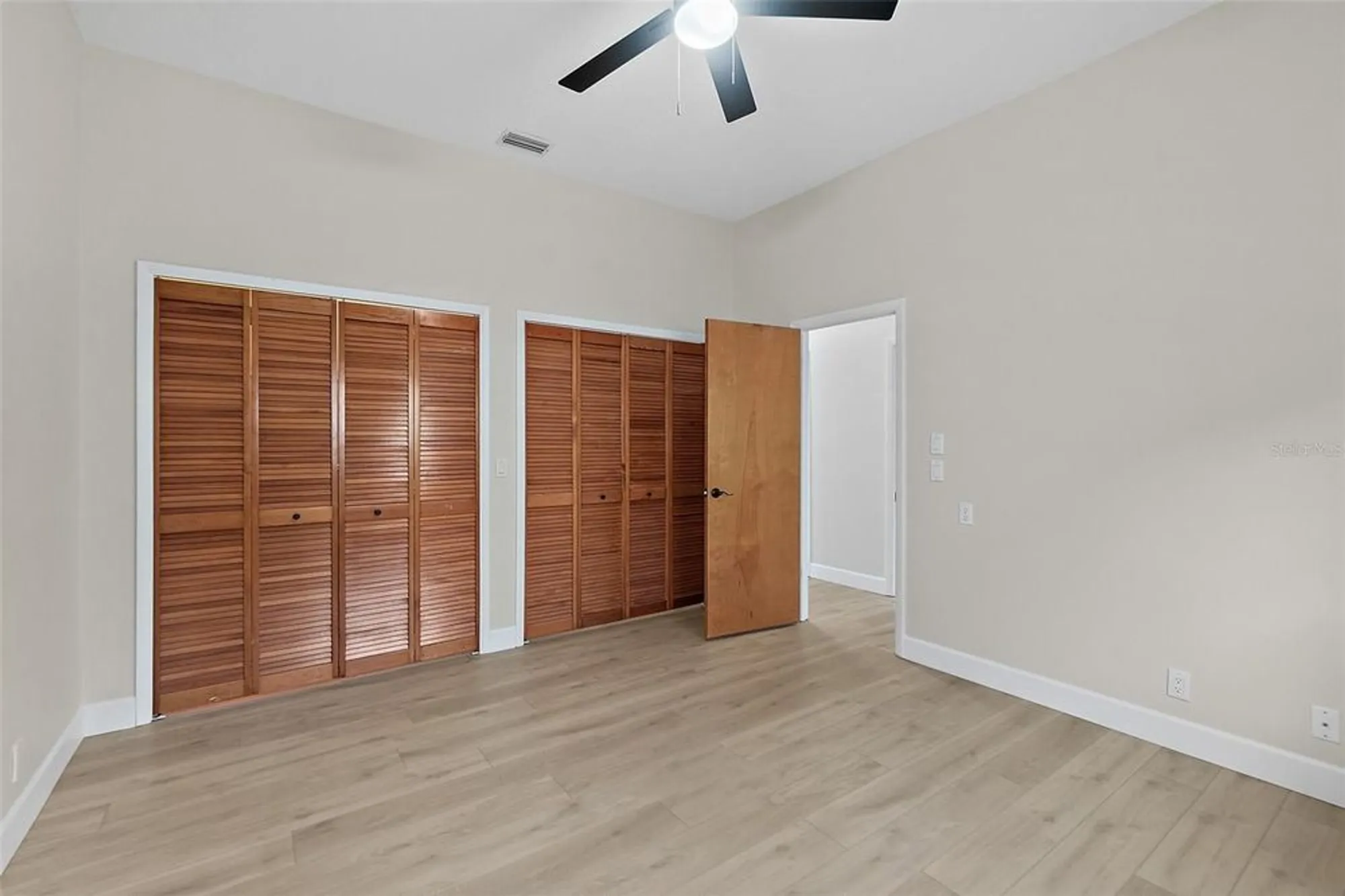 Property Slideshow image 30 of 56 | 38 kingsley cir, Ormond Beach, FL, 32174