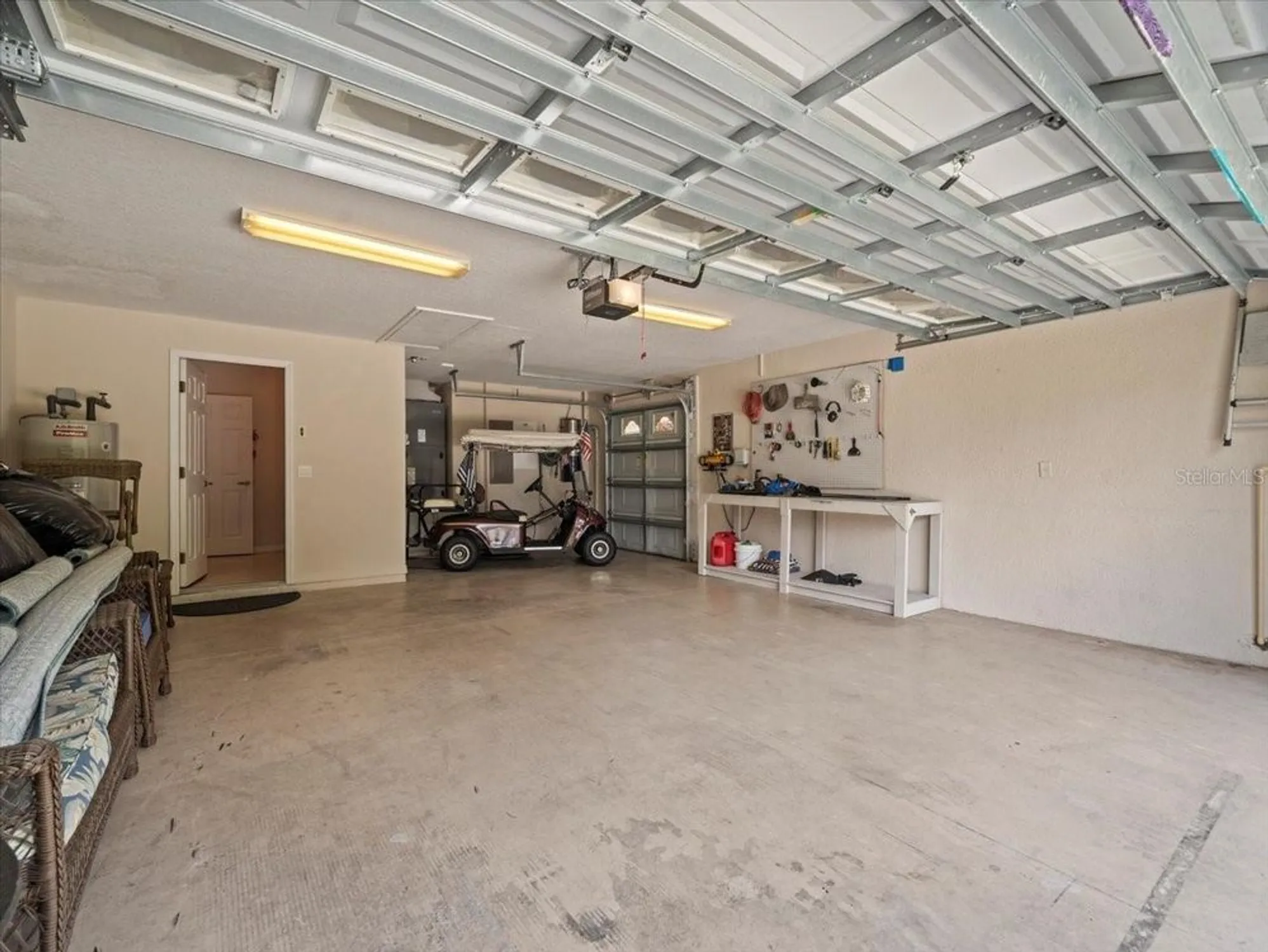 Property Slideshow image 45 of 54 | 9694 southern belle dr, Weeki Wachee, FL, 34613