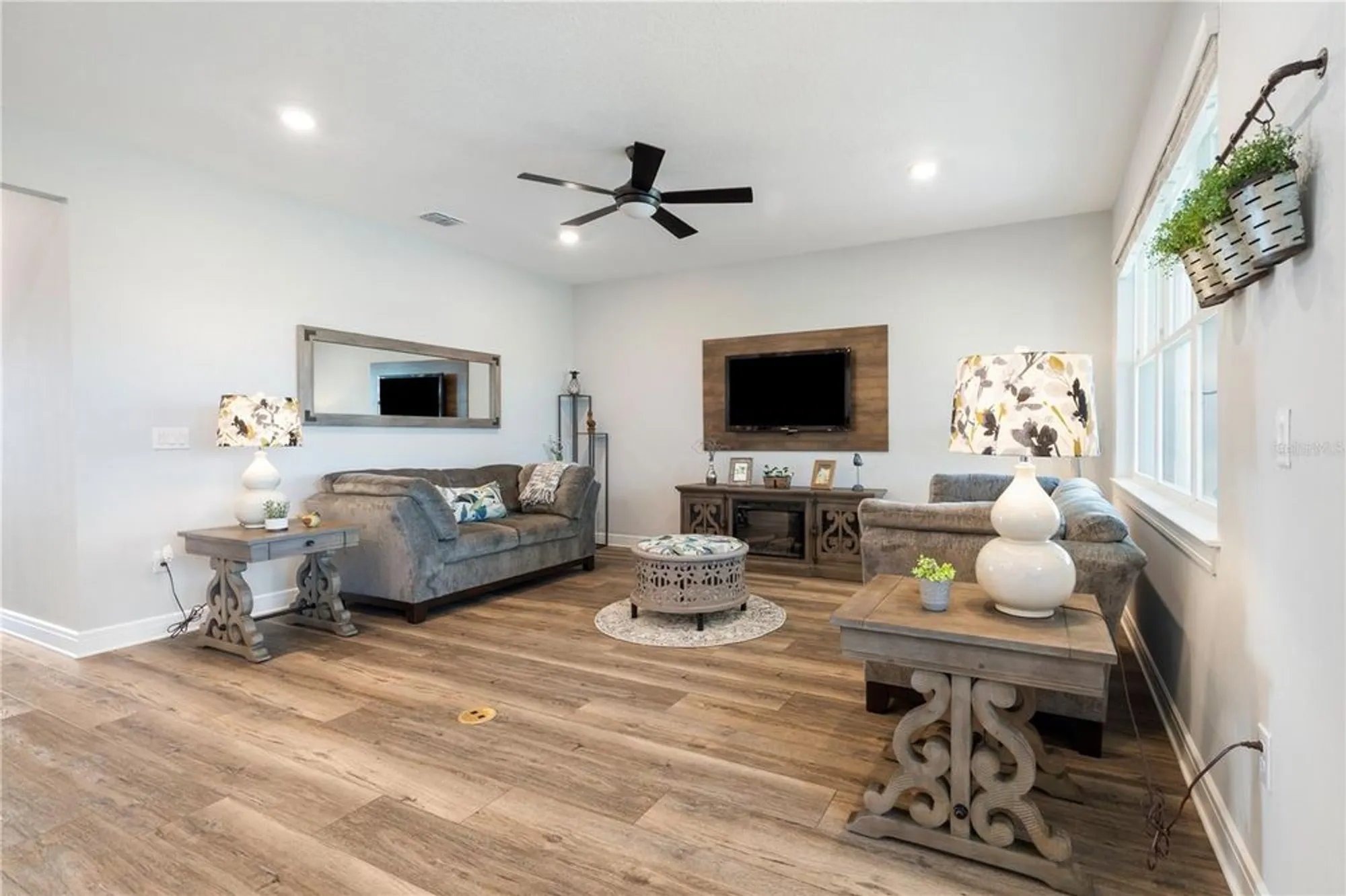 Property Slideshow image 19 of 55 | 9419 sw 52nd loop, Ocala, FL, 34481