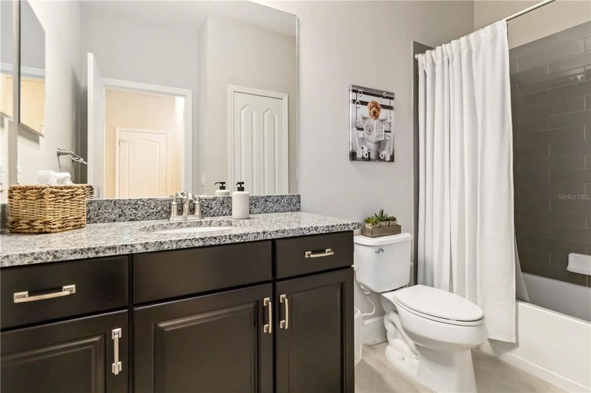 Property Slideshow image 29 of 70 | 12252 stuart dr, Venice, FL, 34293