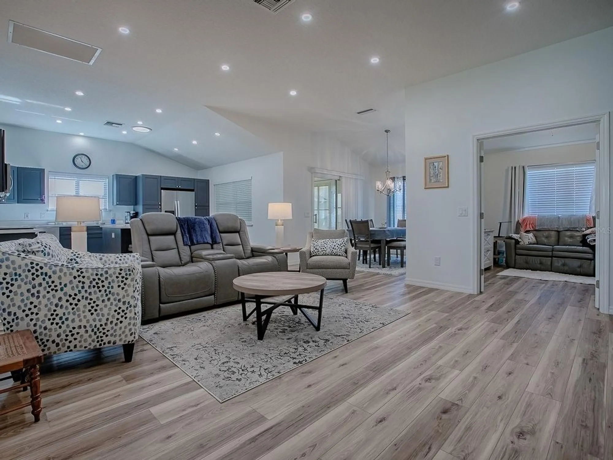 Property Slideshow image 9 of 50 | 1010 ventura dr, The Villages, FL, 32159