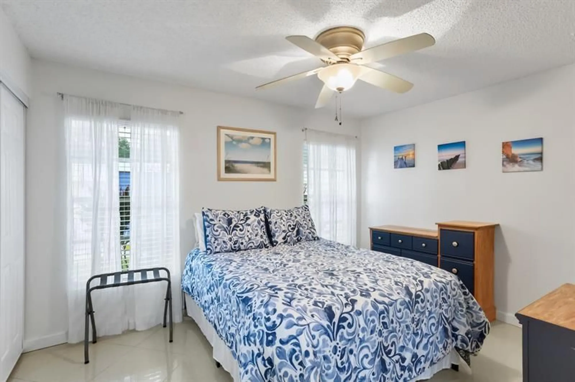 Property Slideshow image 18 of 33 | 395 bennington ln, Lake Worth, FL, 33467