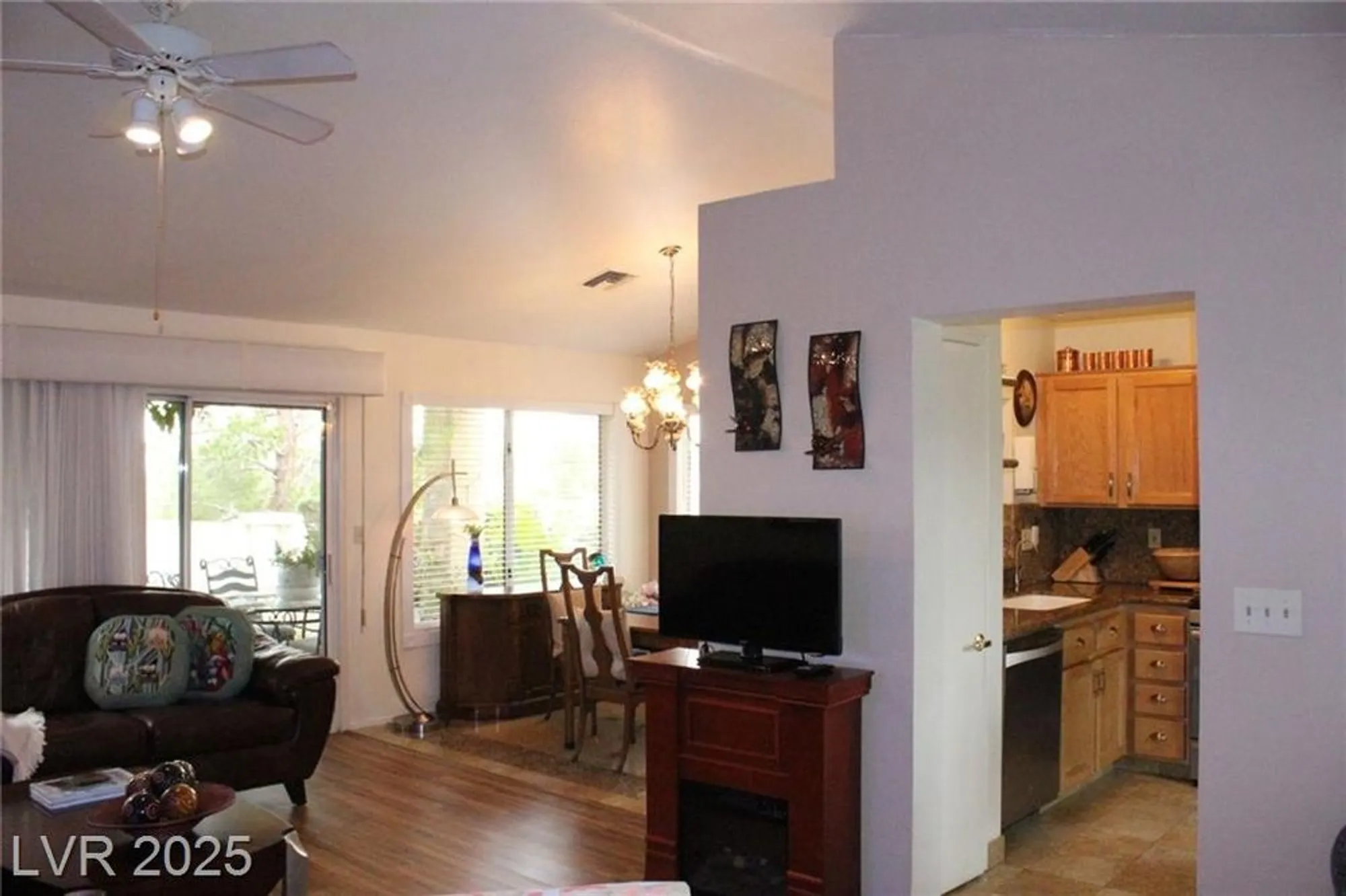 Property Slideshow image 7 of 50 | 2828 billy casper dr, Las Vegas, NV, 89134