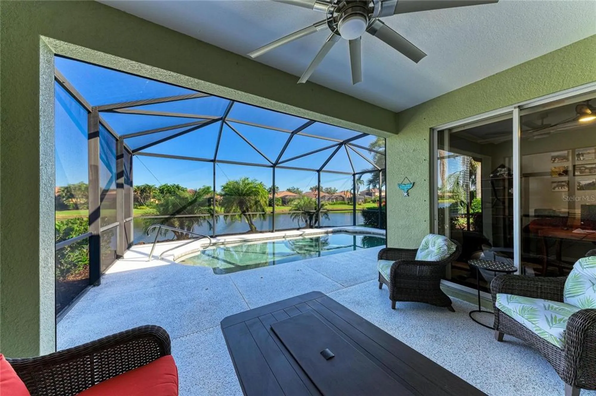 Property Slideshow image 41 of 52 | 212 river enclave ct, Bradenton, FL, 34212
