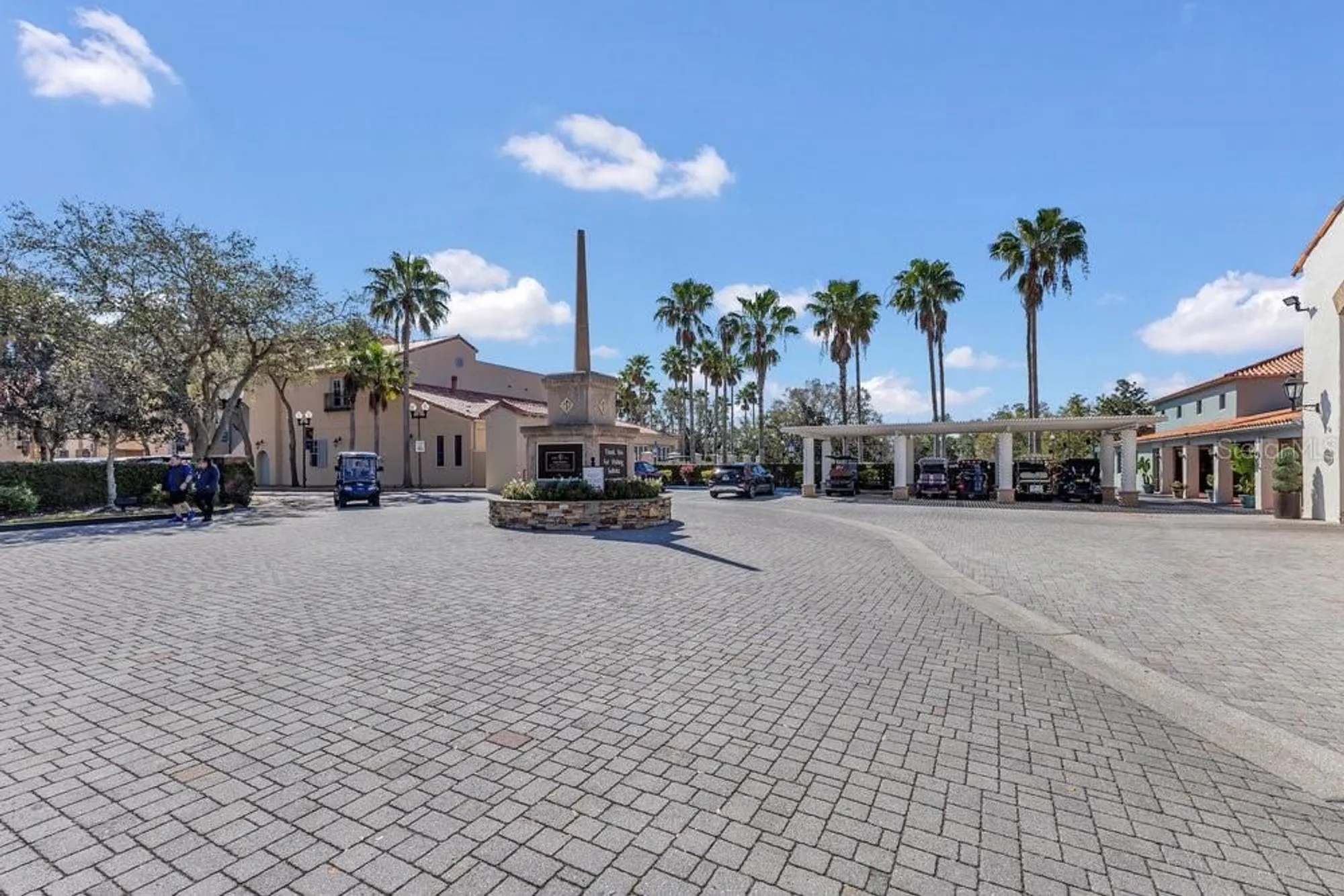 Property Slideshow image 34 of 46 | 340 grand canal dr, Poinciana, FL, 34759