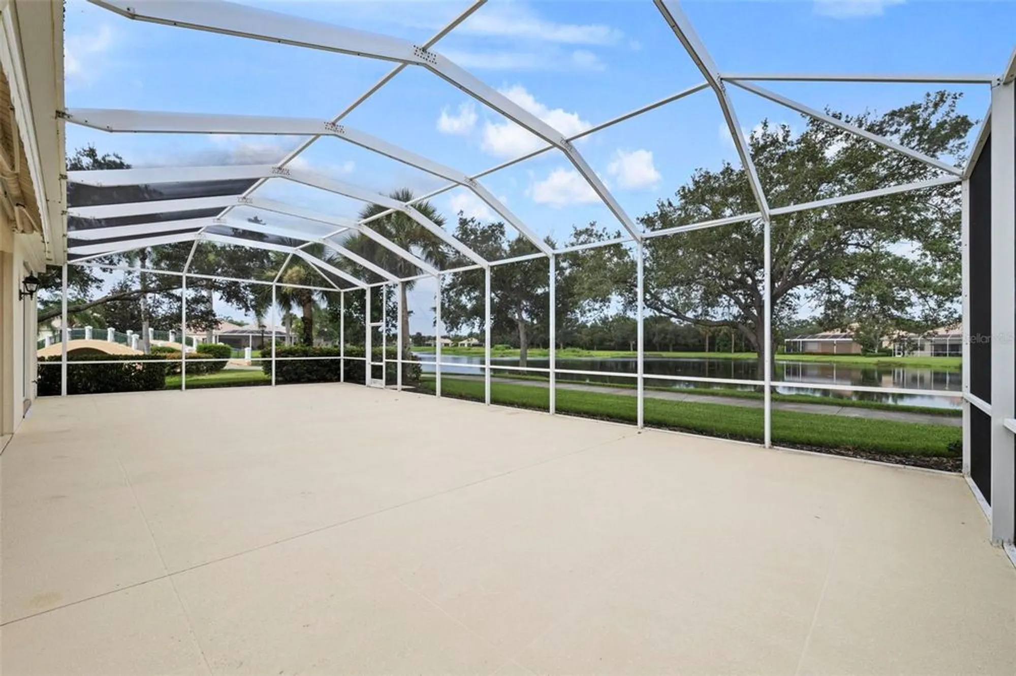 Property Slideshow image 29 of 62 | 5791 girona pl, Sarasota, FL, 34238