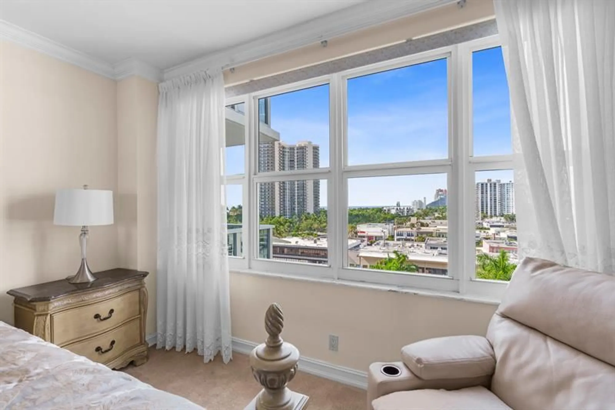 Property Slideshow image 38 of 48 | 3333 ne 34th st 810, Fort Lauderdale, FL, 33308